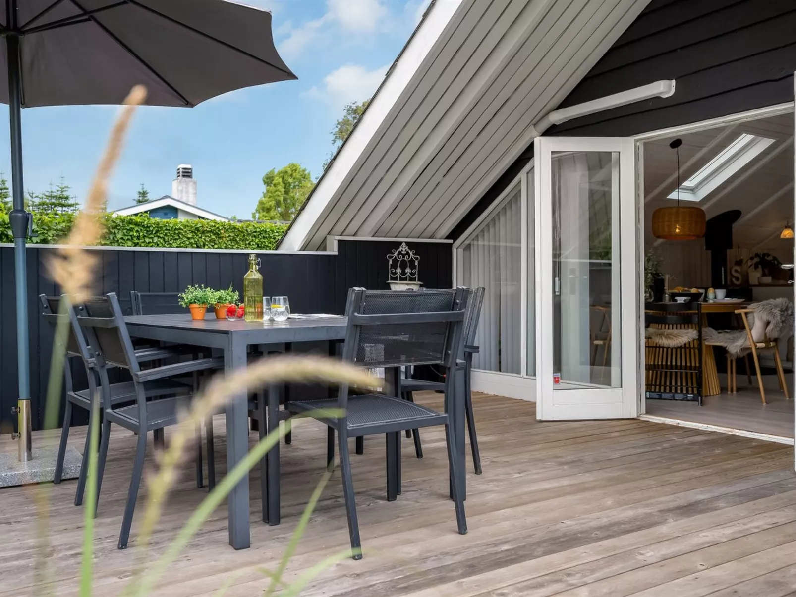 "Tara" - 450m from the sea-Buiten