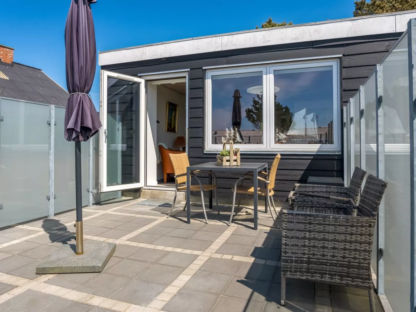 "Økil" - 2km from the sea-Buiten