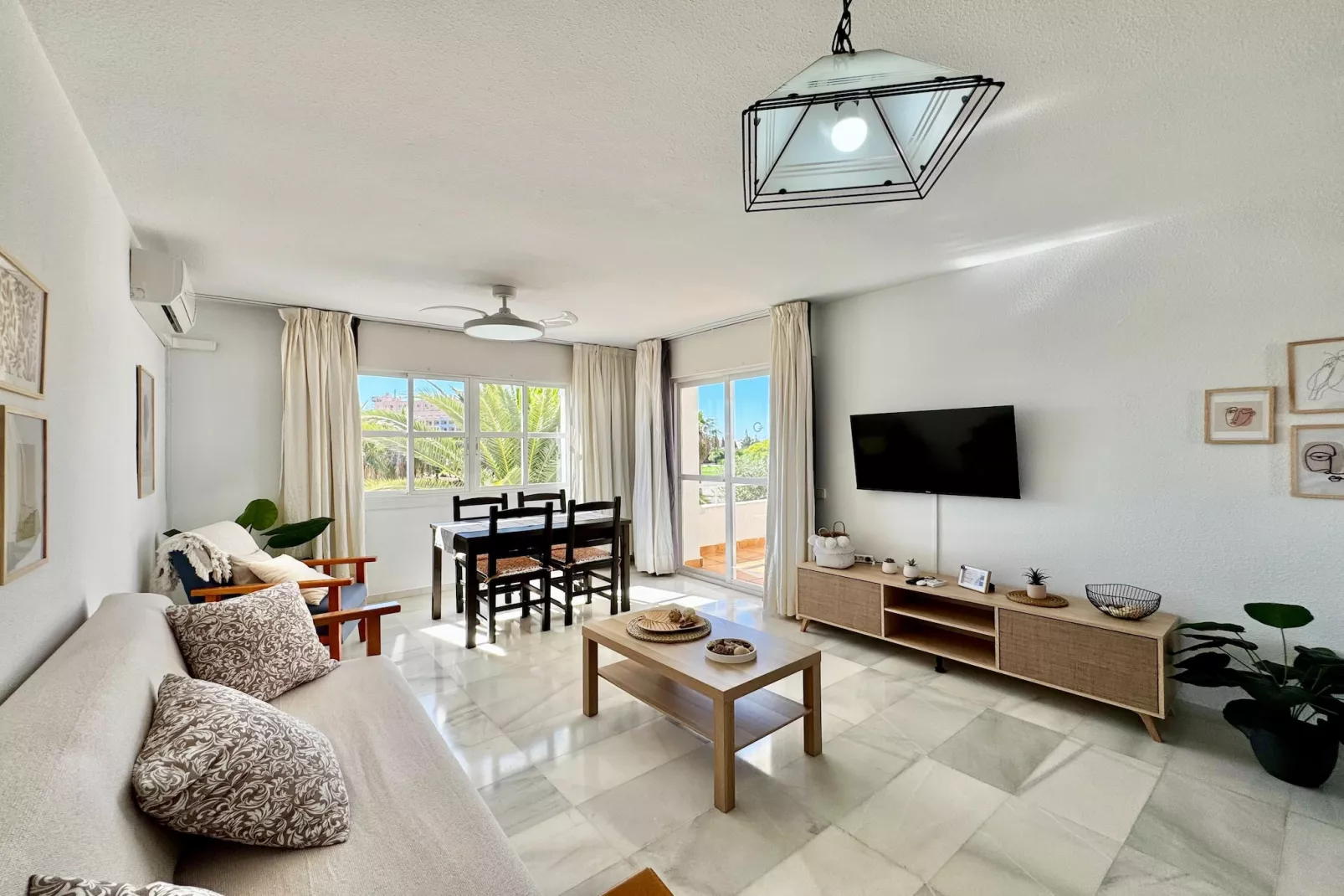 Alojamiento turístico Golf Center 13-Woonkamer