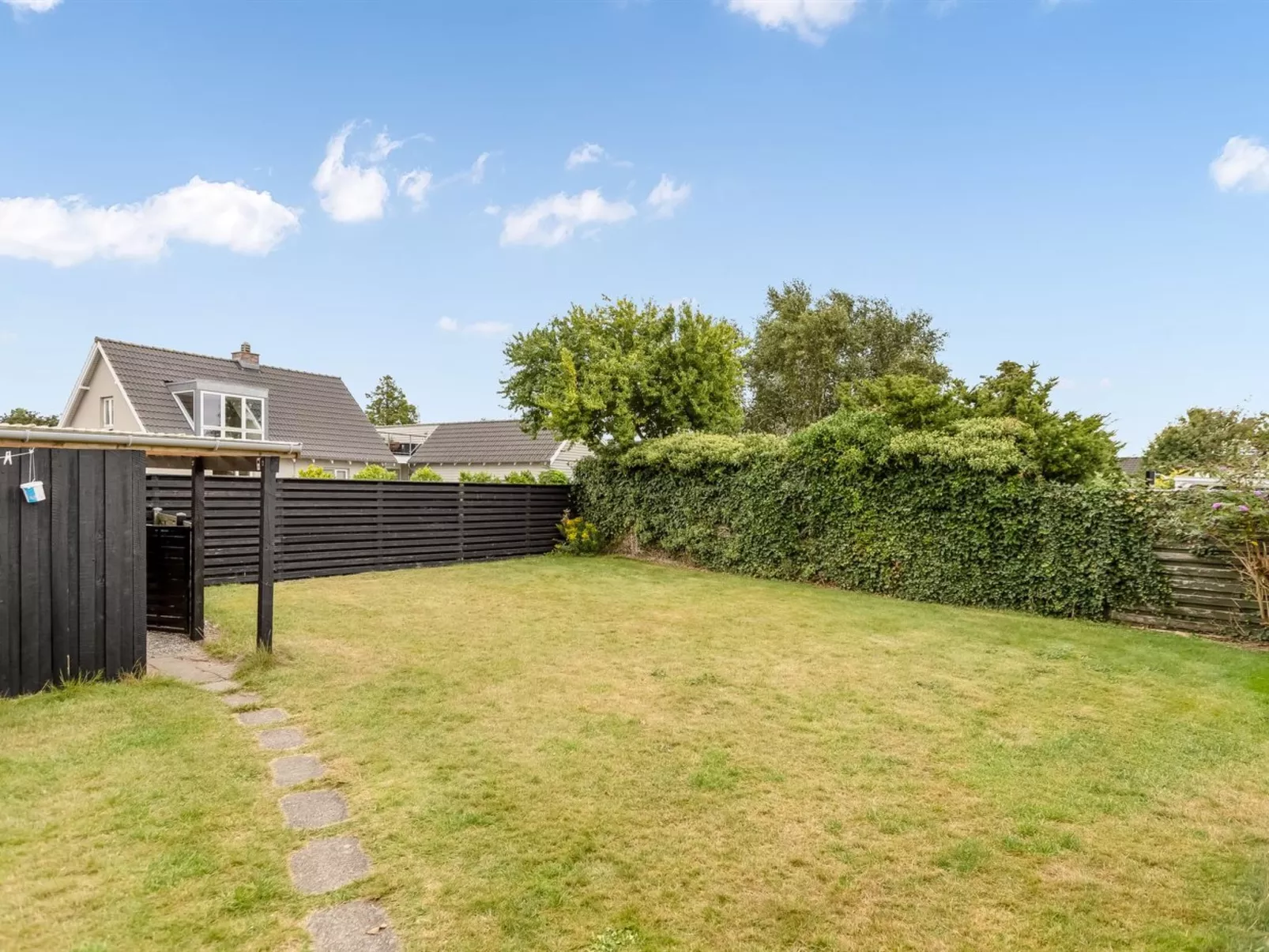 "Gudmund" - 50m from the sea-Buiten