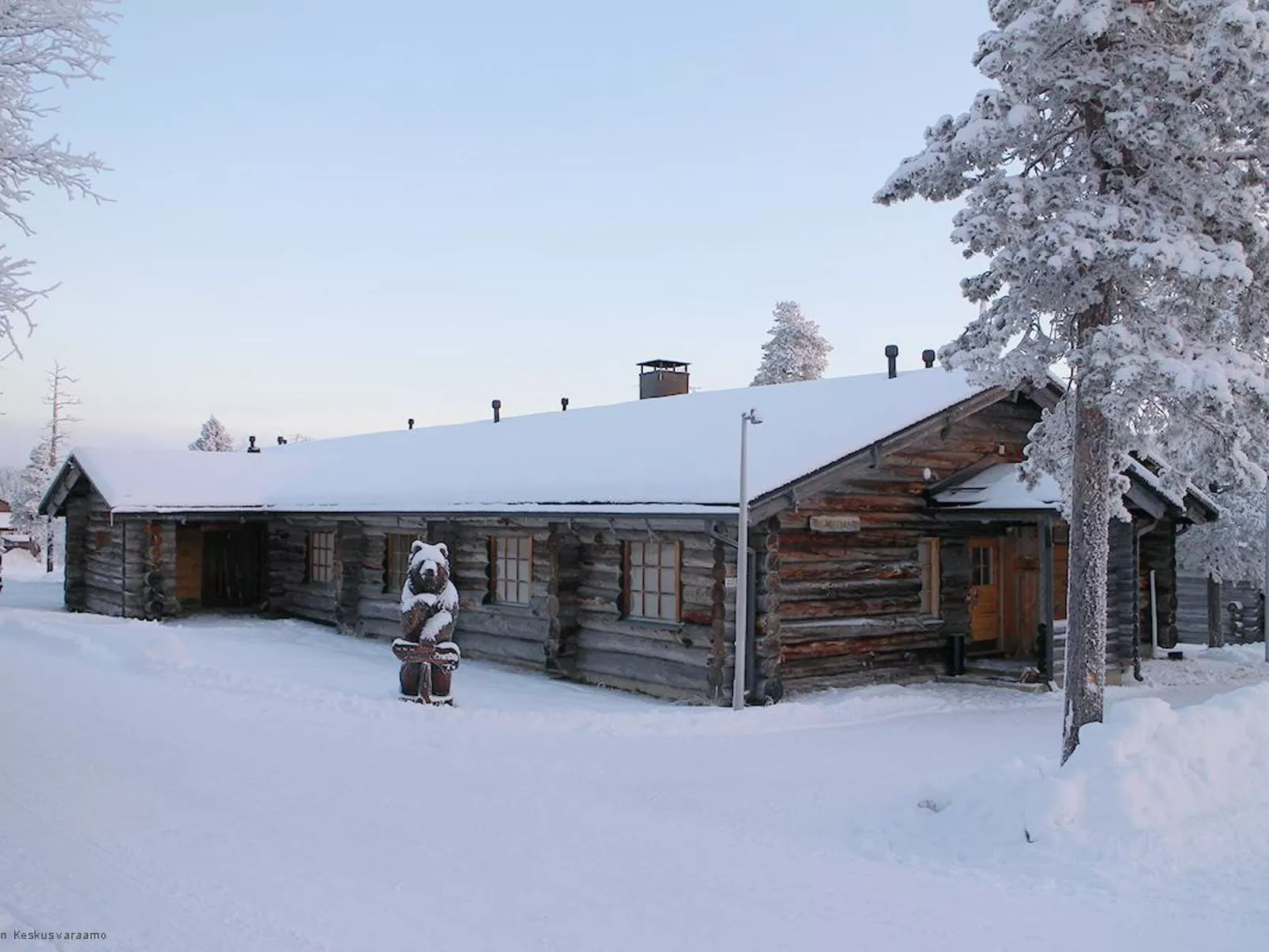 Sokosti - puilakka 3-Binnen