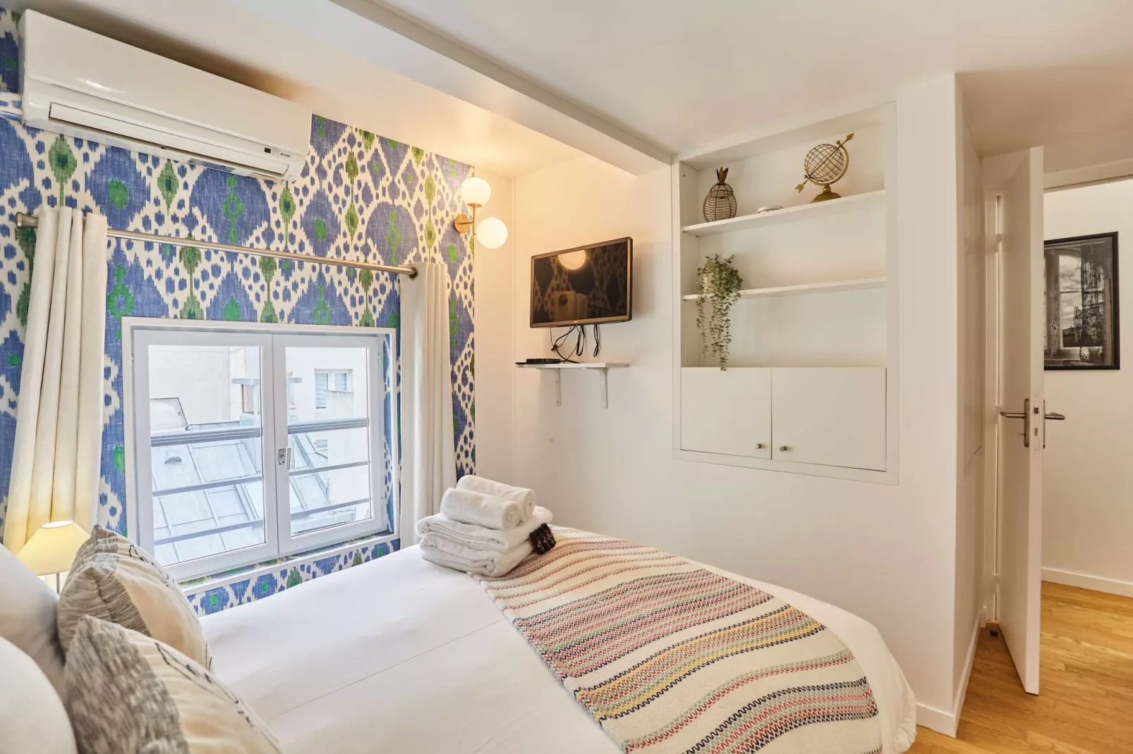 TEMPLE 5 NEW-Niet-getagd