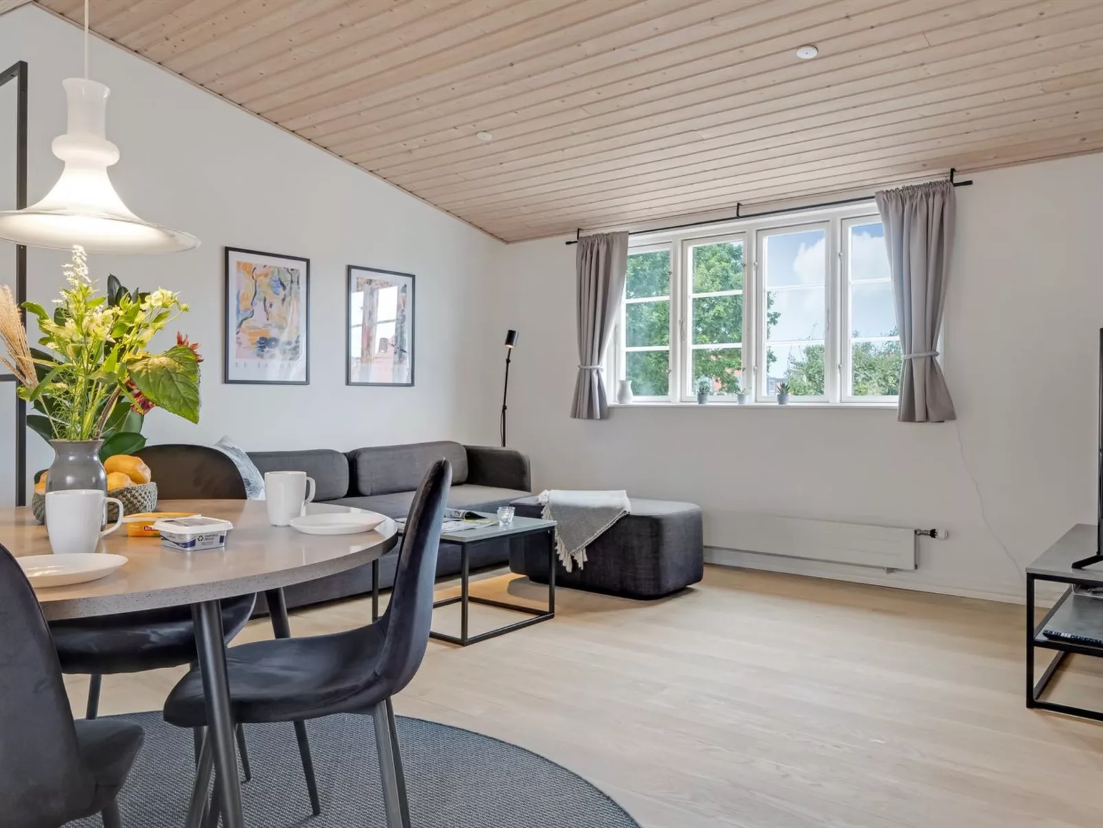 "Edel" - 250m from the sea-Binnen