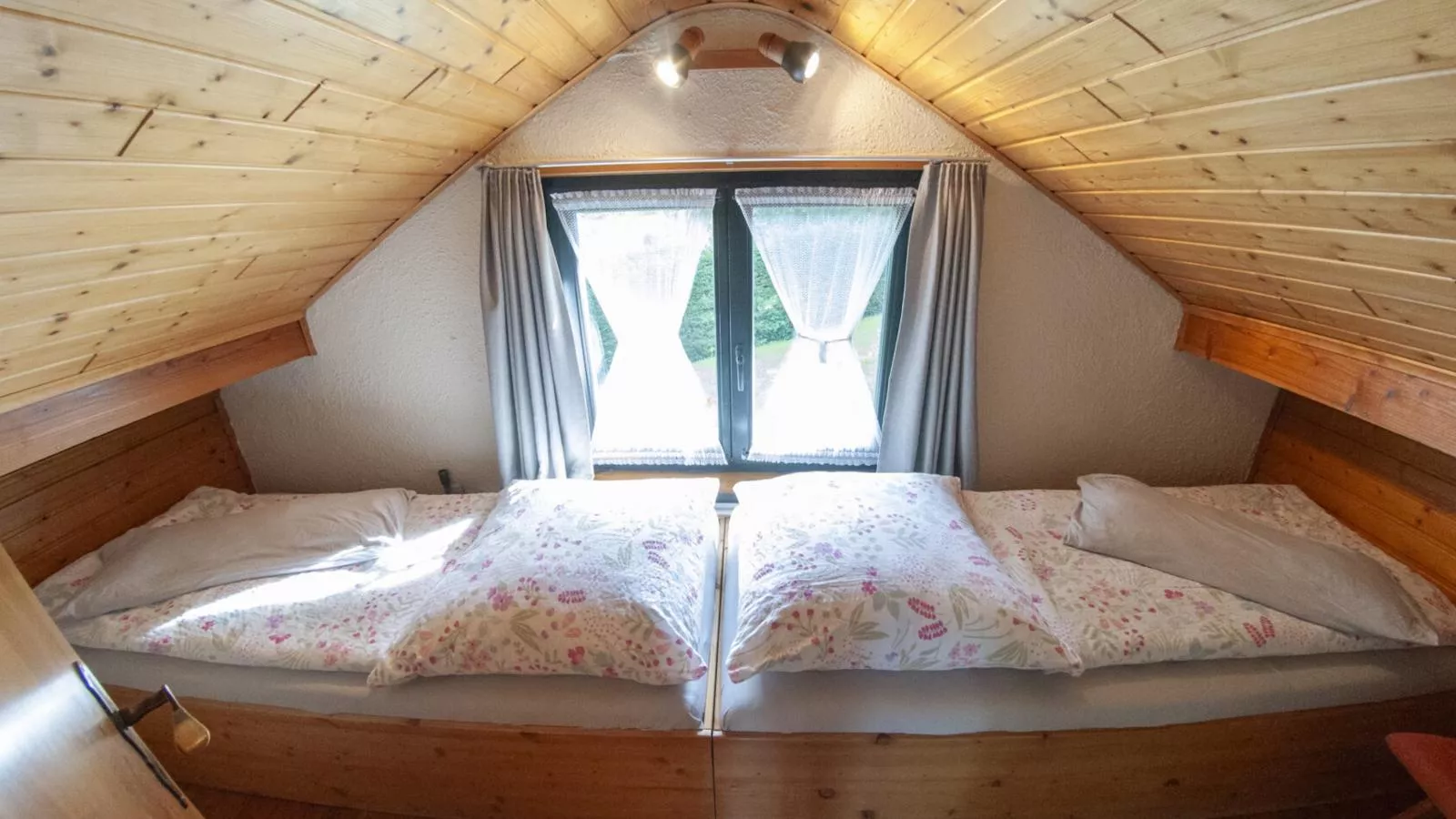 Das Haus am Wald-Slaapkamer