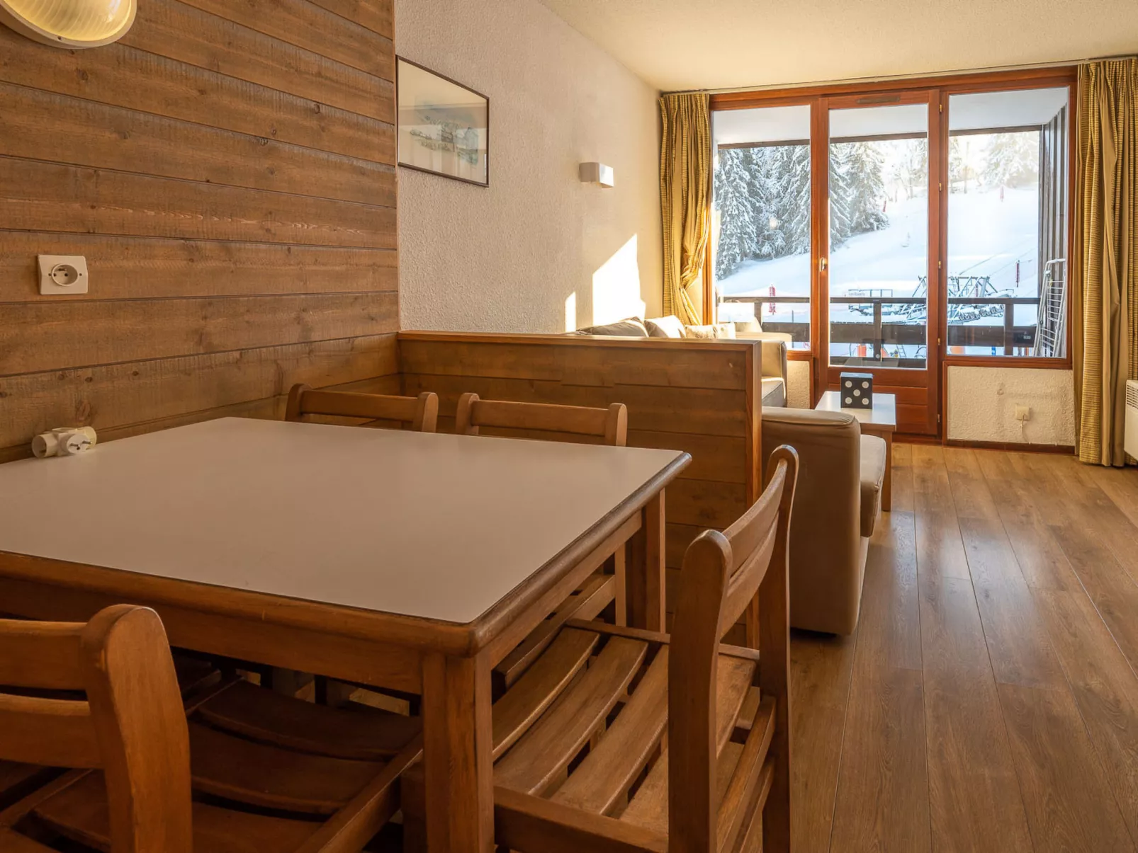 Grand Morillon-Binnen