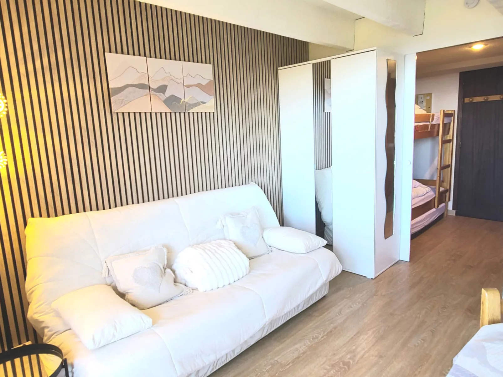 Le Vernon N 406 - ST5-Binnen