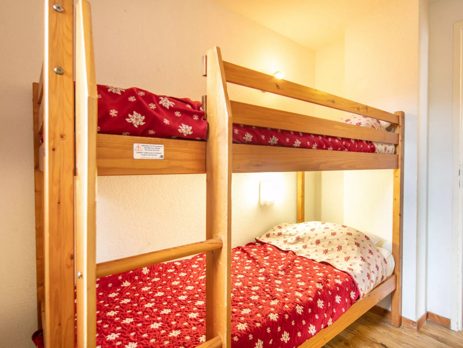 V du Bachat Arolles A-Binnen