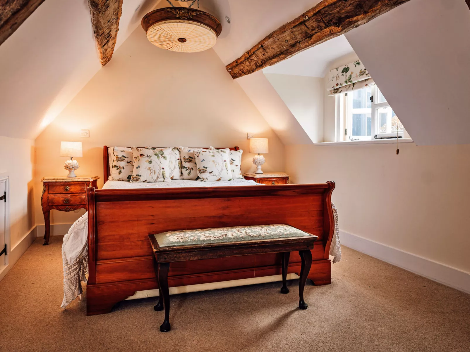 Beili Glas Cottage-Binnen