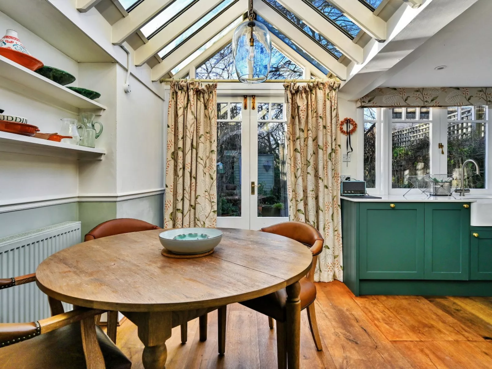 123, High Street-Binnen