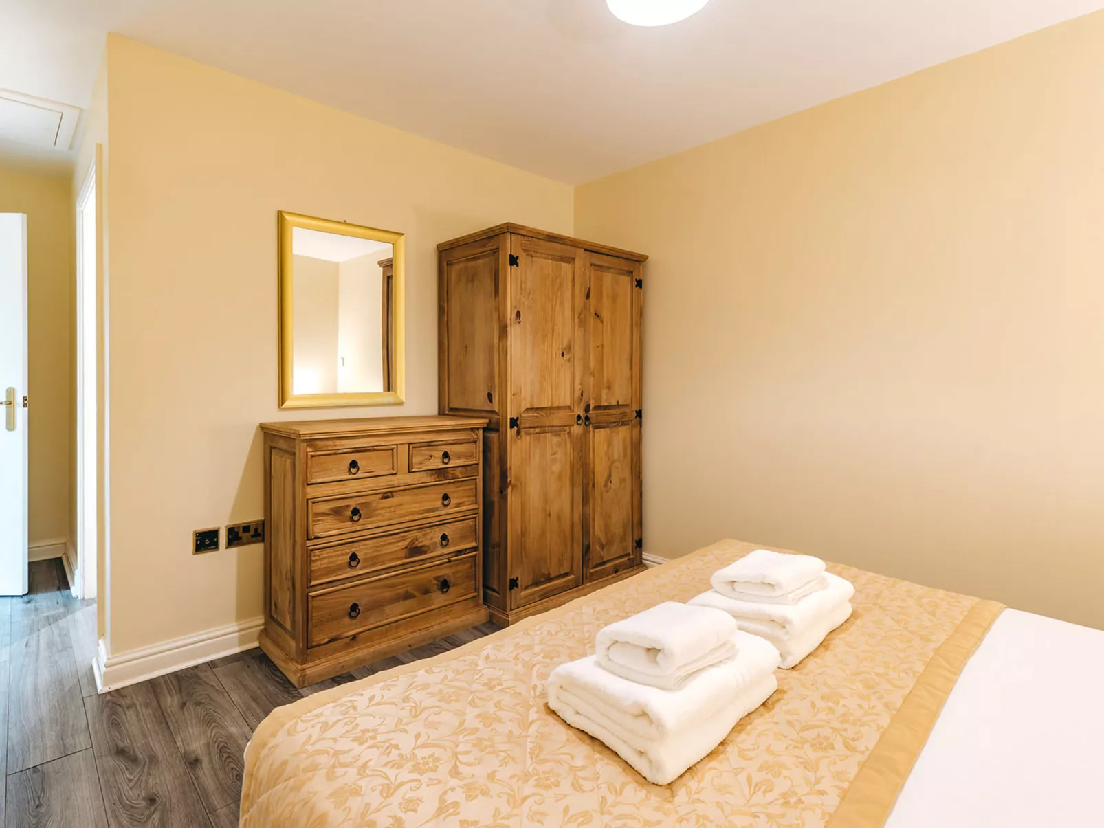 Netley Hall - Thyme-Binnen