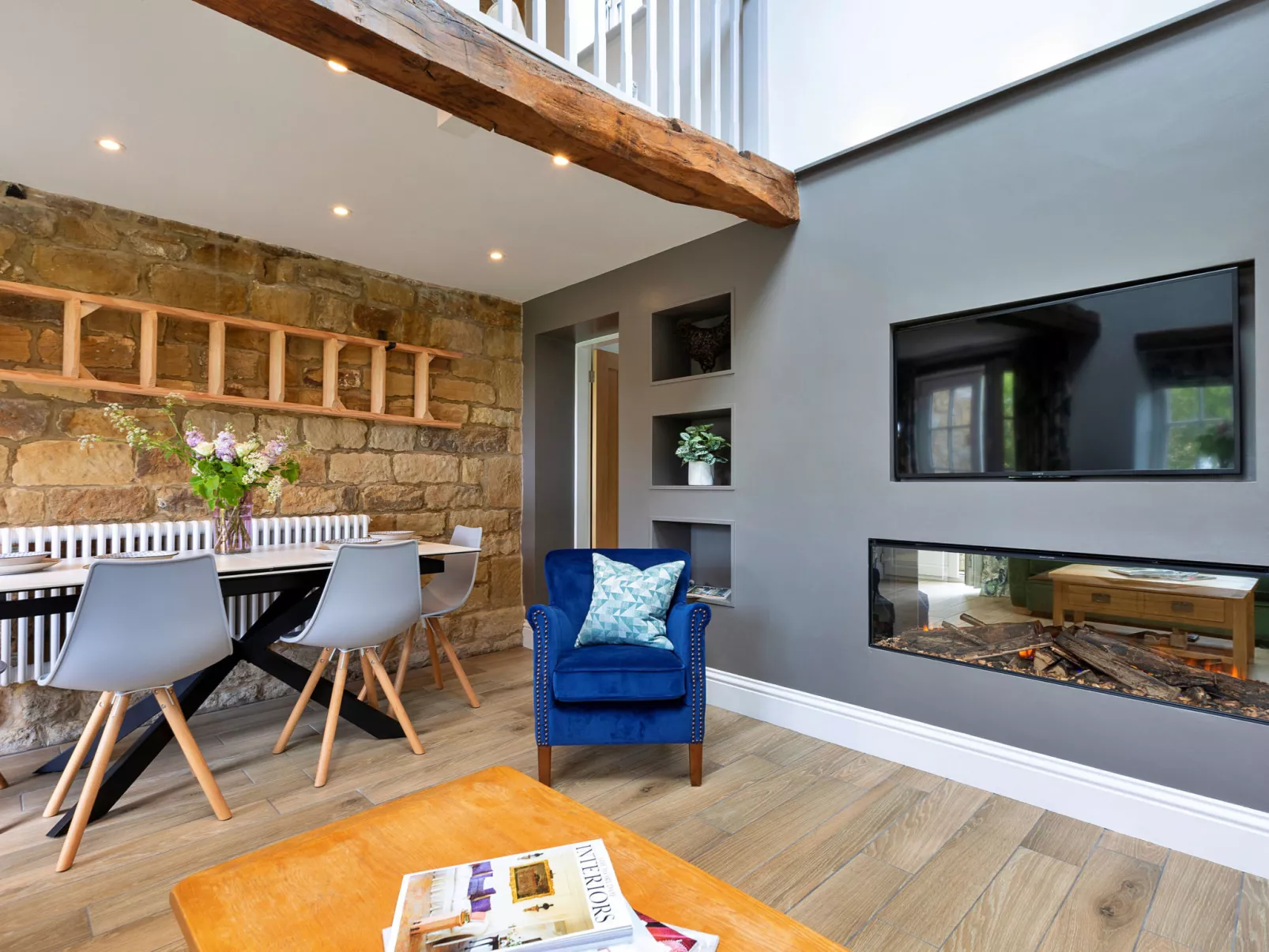 Cherry Cottage Nr Grantley Hall-Binnen