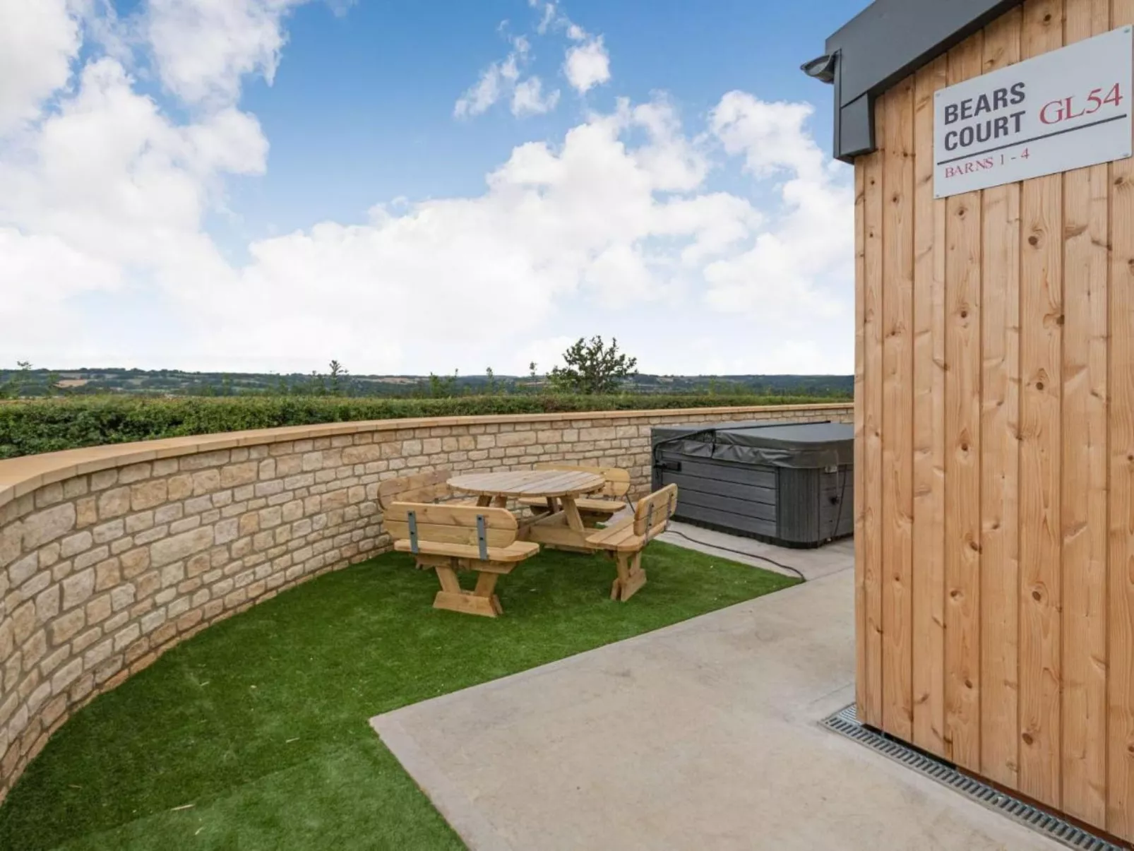 Little Rissington - Barn One - Buiten