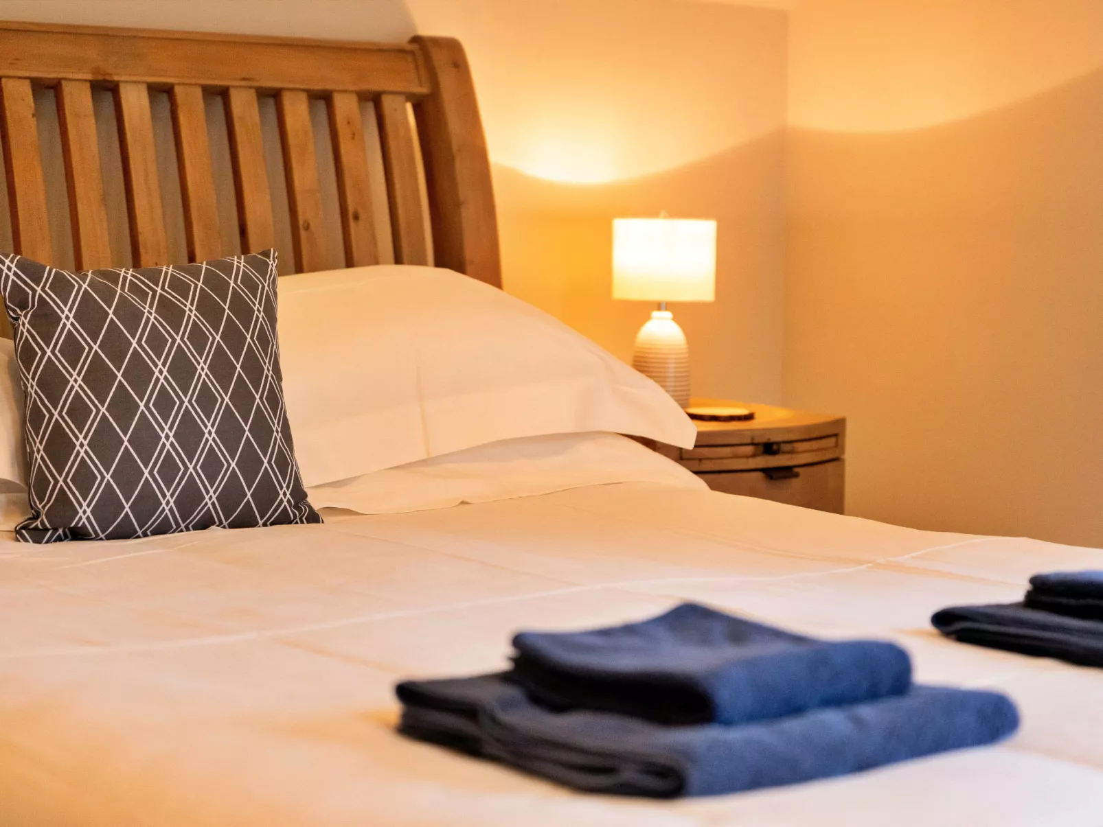 Acorn Cottage-Binnen