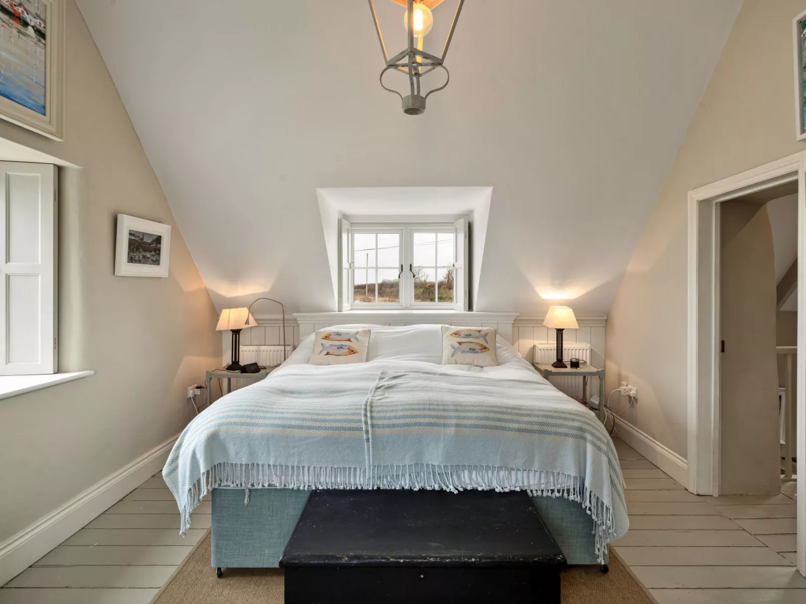 St Eval School House-Binnen