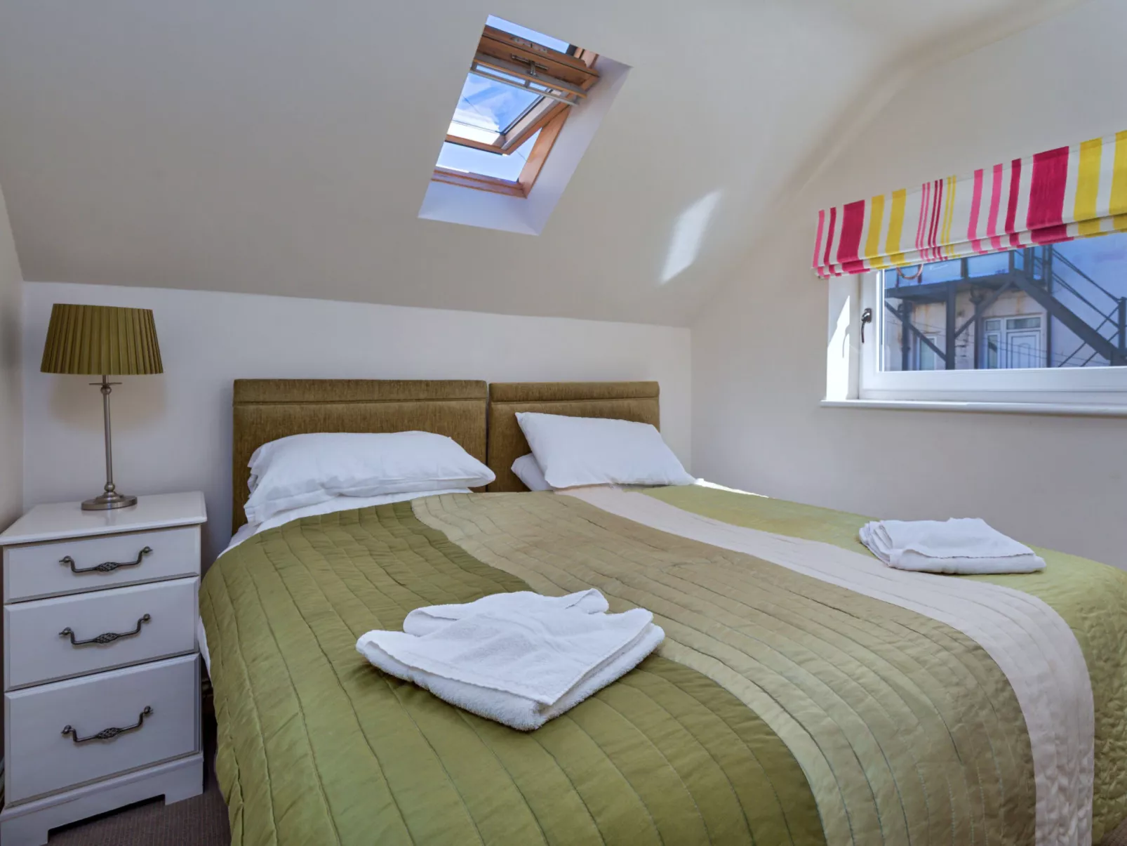 The Boat House - Binnen