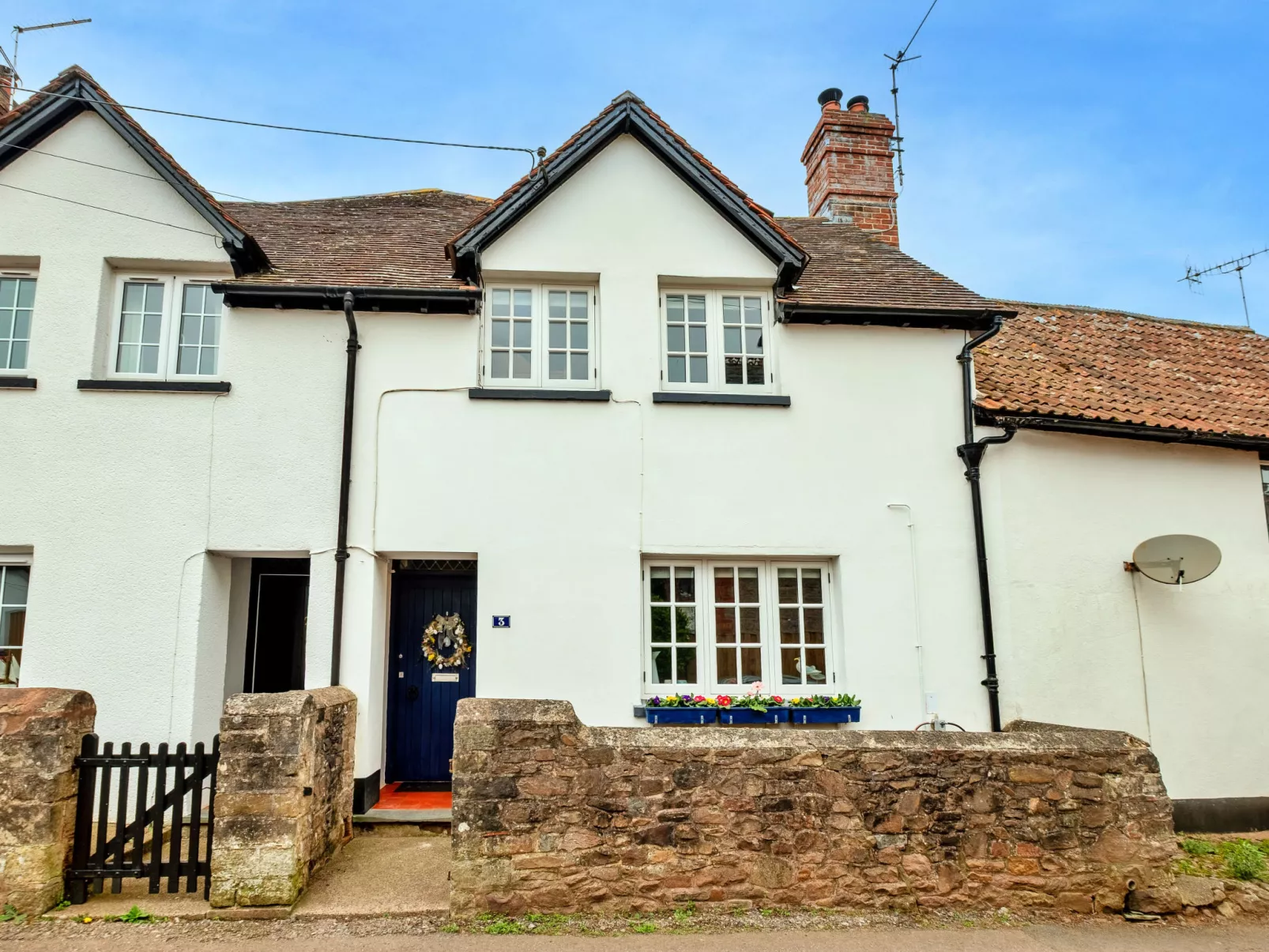 3 Elm Cottage-Buiten