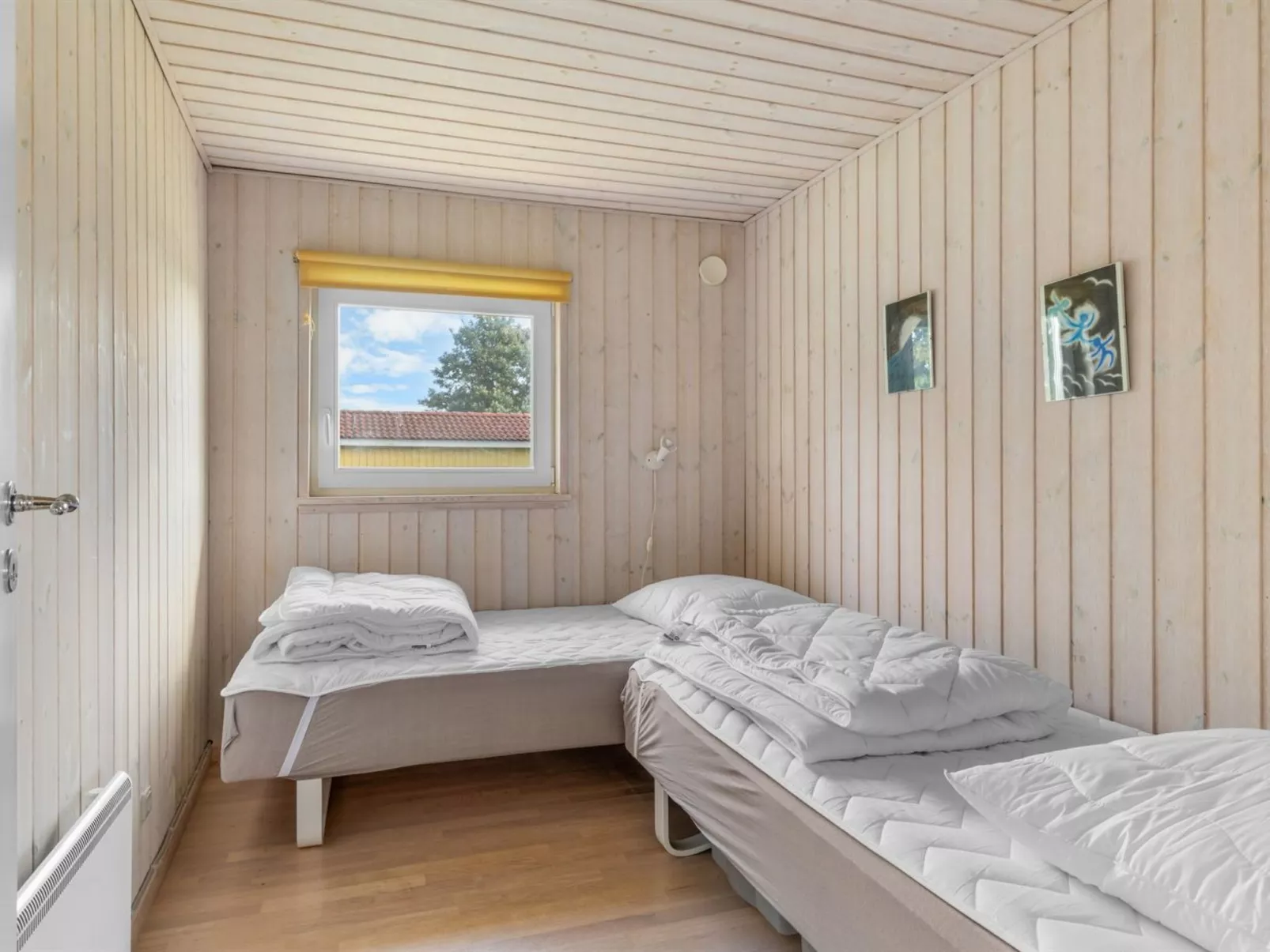 "Solja" - 85m from the sea-Binnen