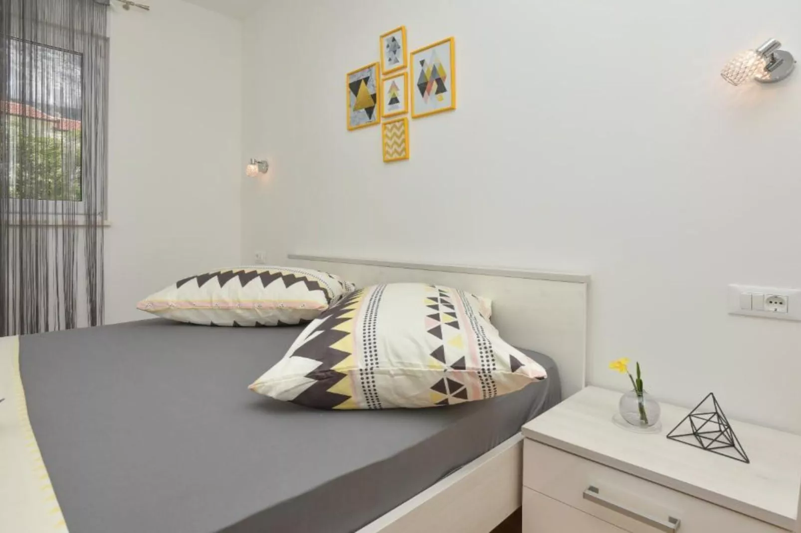 Apartment Hani 1 - One Bedroom Apartment With Balcony And Sea View-Slaapkamer