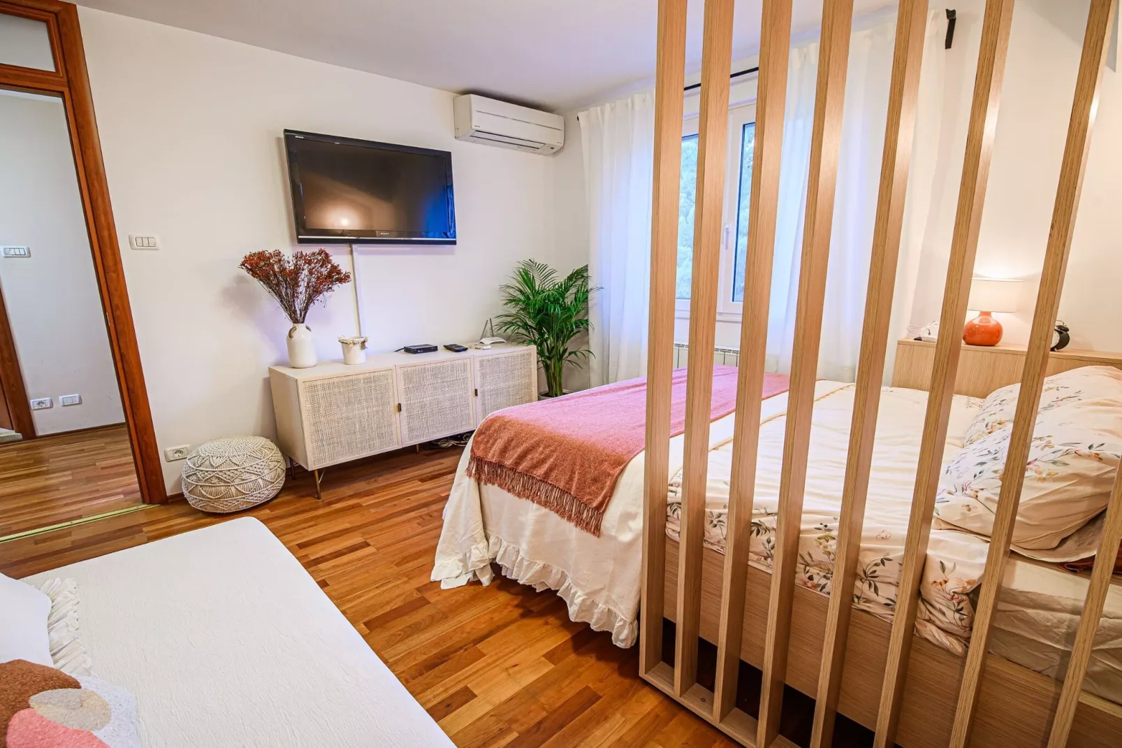 Elegant and Scenic Peaceful Apartments Portoroz - One Bedroom Apartment with Terrace-Slaapkamer