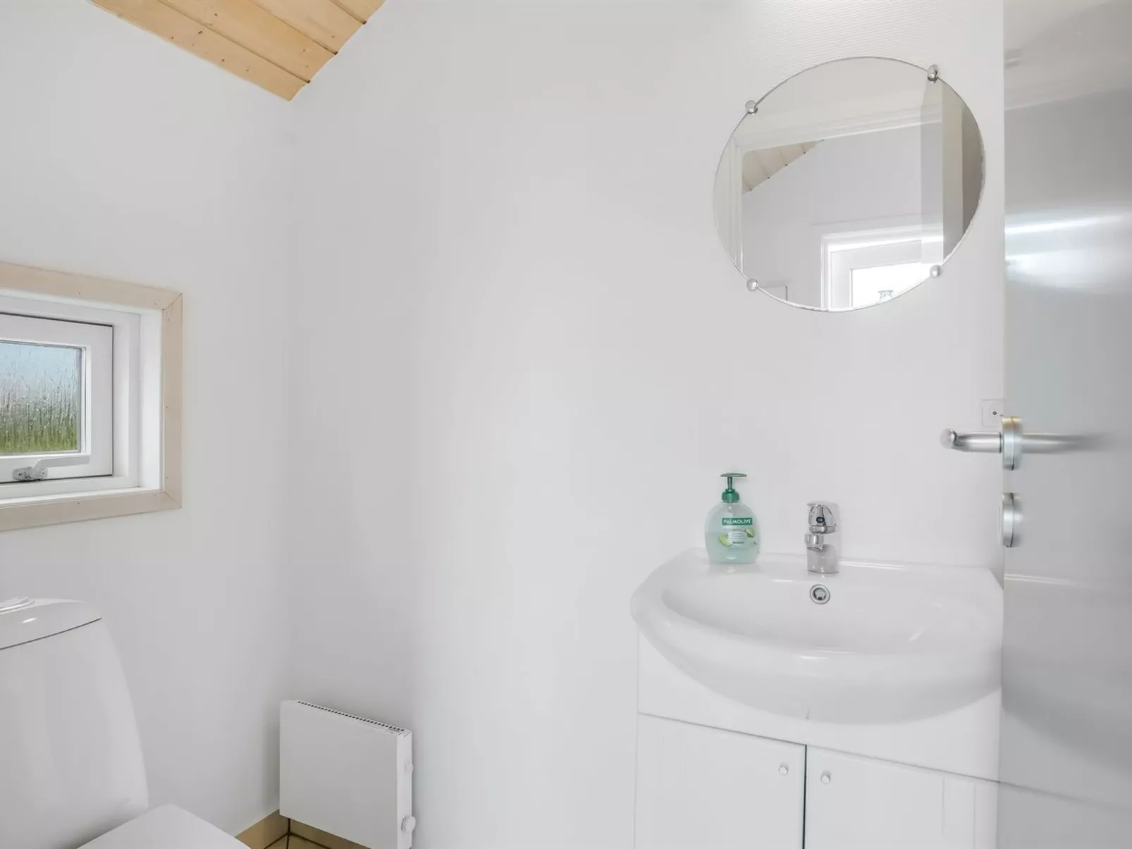 "Bruse" - 200m from the sea-Binnen