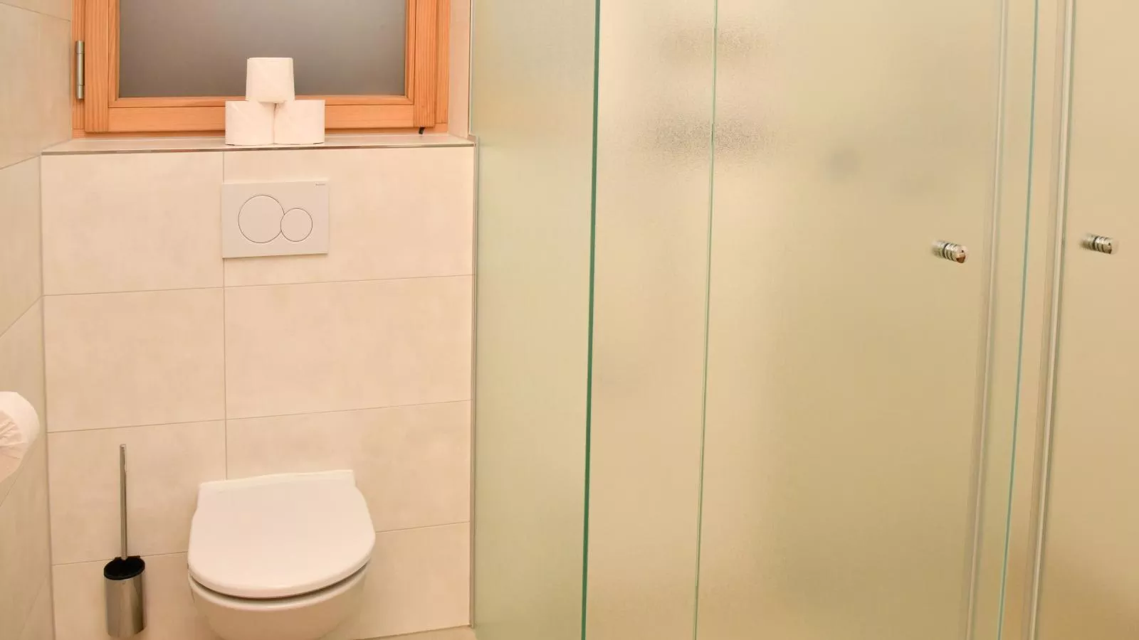 Apartments Next To The Ski Lift GF 2-Badkamer