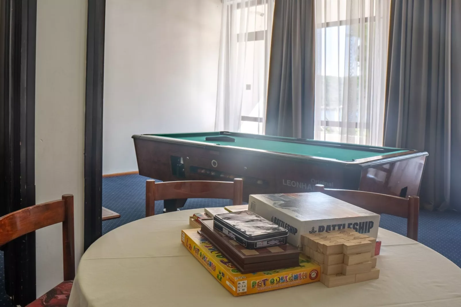 Hotel Issa - Double Room Sea View 6-Eetkamer