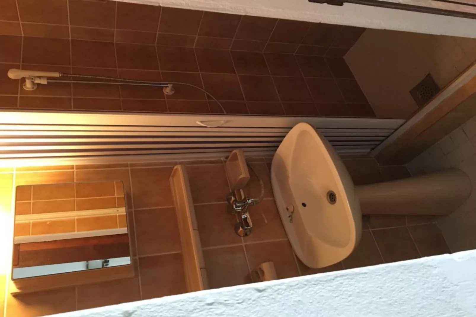 Comfortable Budva Rooms with Easy Access to Sveti Stefan - Triple Room 5-Badkamer