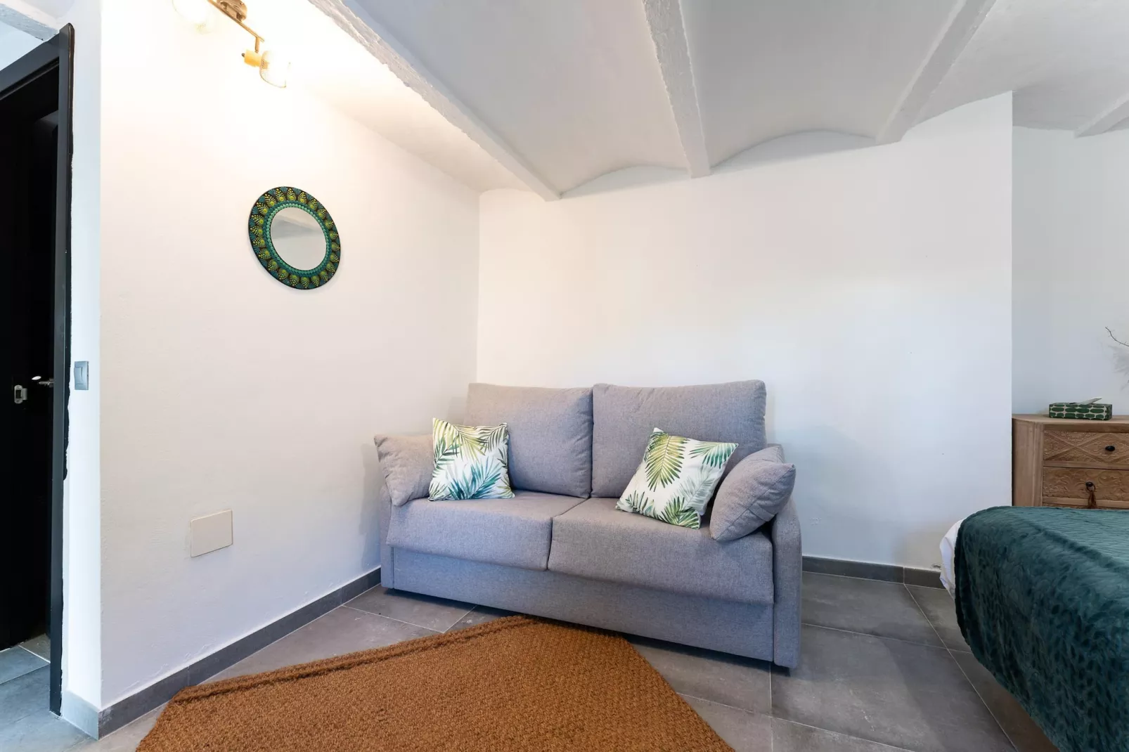 CT 390 - Faros Zen Ohm & Yoga Retreat - Cortijo Pura Paz in Casarabonela-Woonkamer