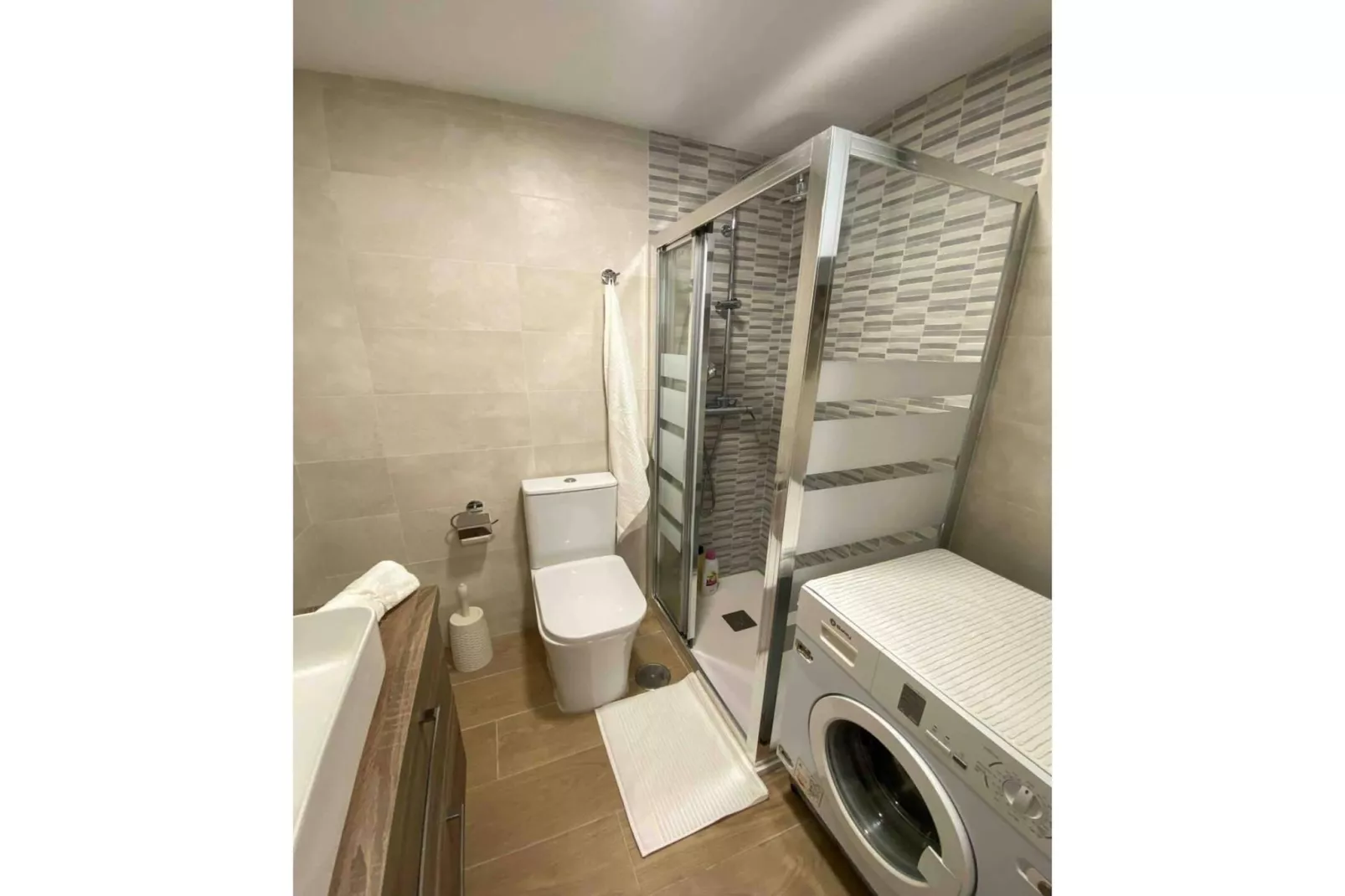 CT 397 - Faro's Beach Studio - Mijas Costa-Badkamer