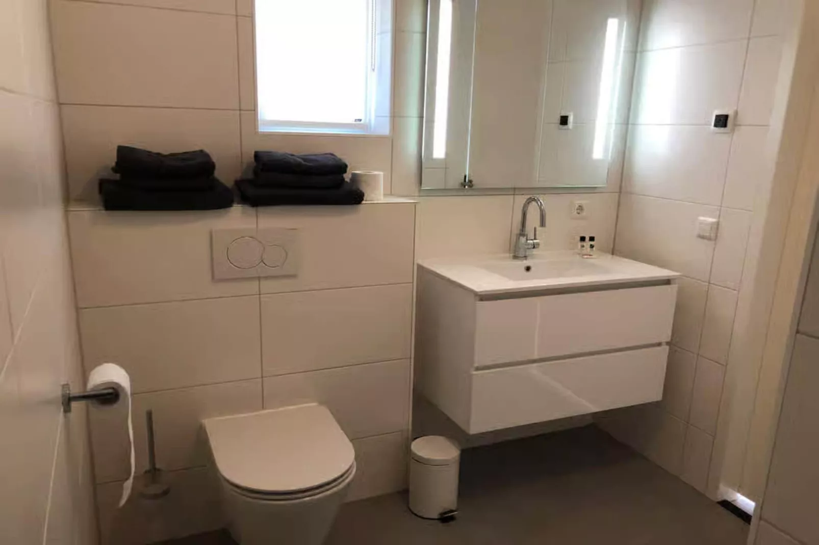 Plein 40 Lodge 22-Badkamer