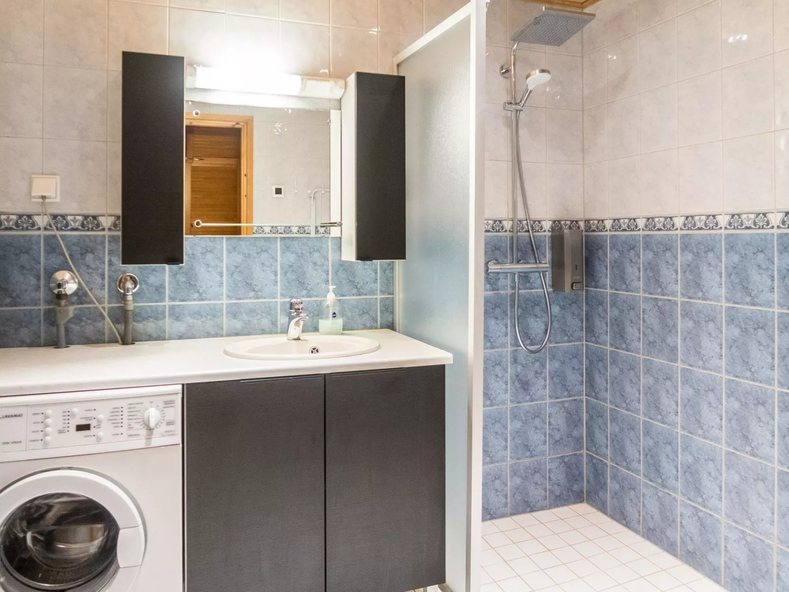 Vuokatti villas karhu-Binnen