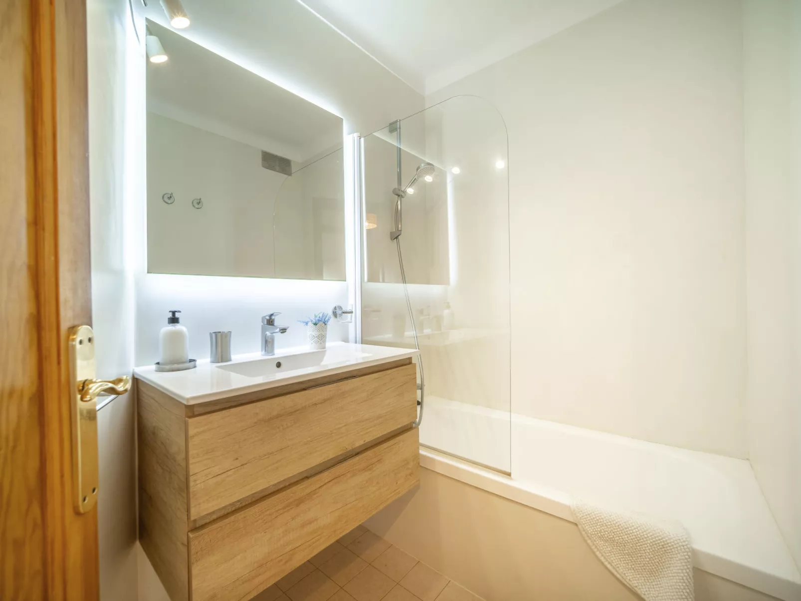 Carabela Chic-Binnen