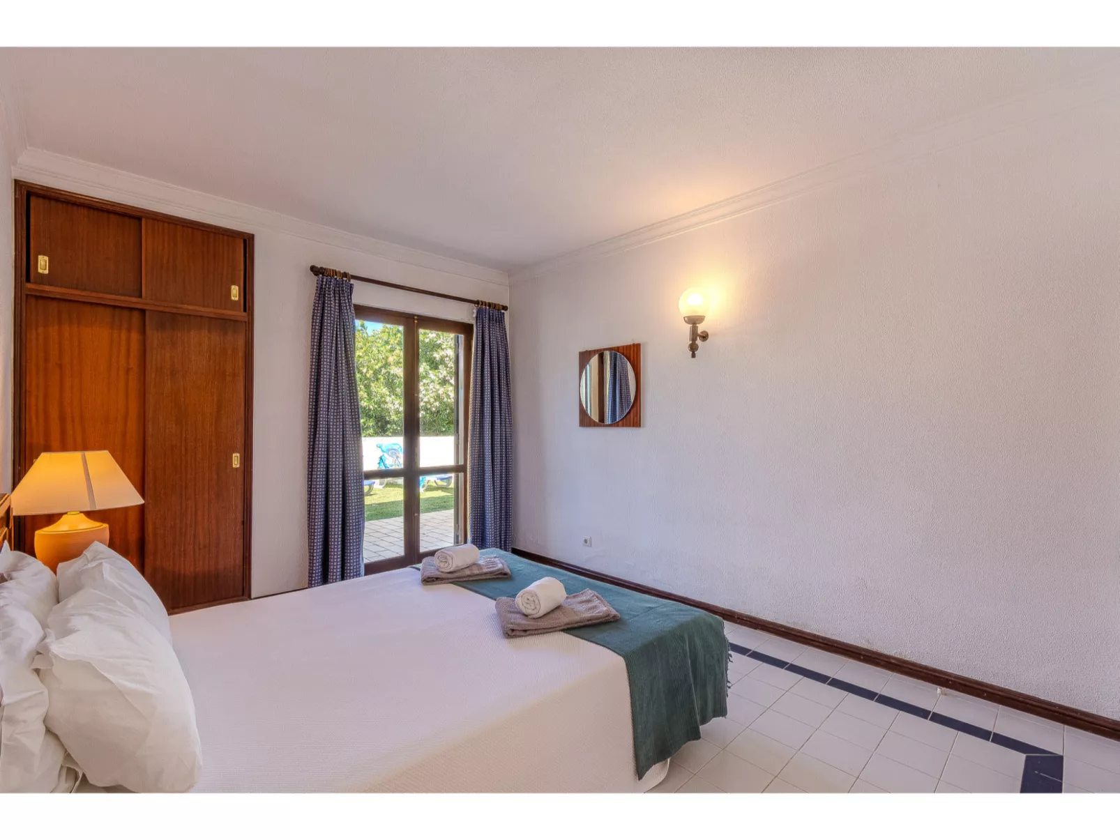 Rita - Sunny Way-Binnen