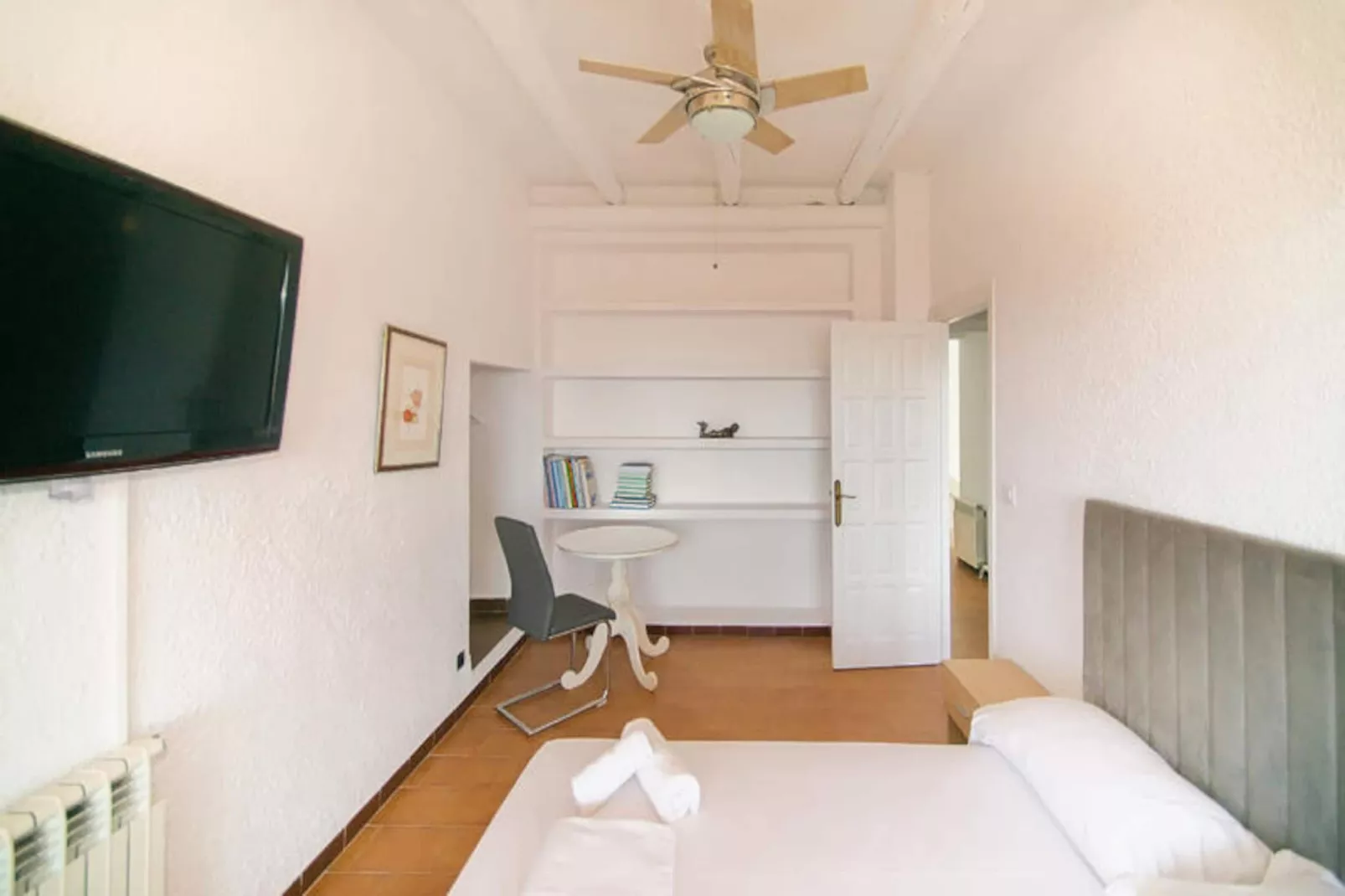 Maison à Roses-Niet-getagd