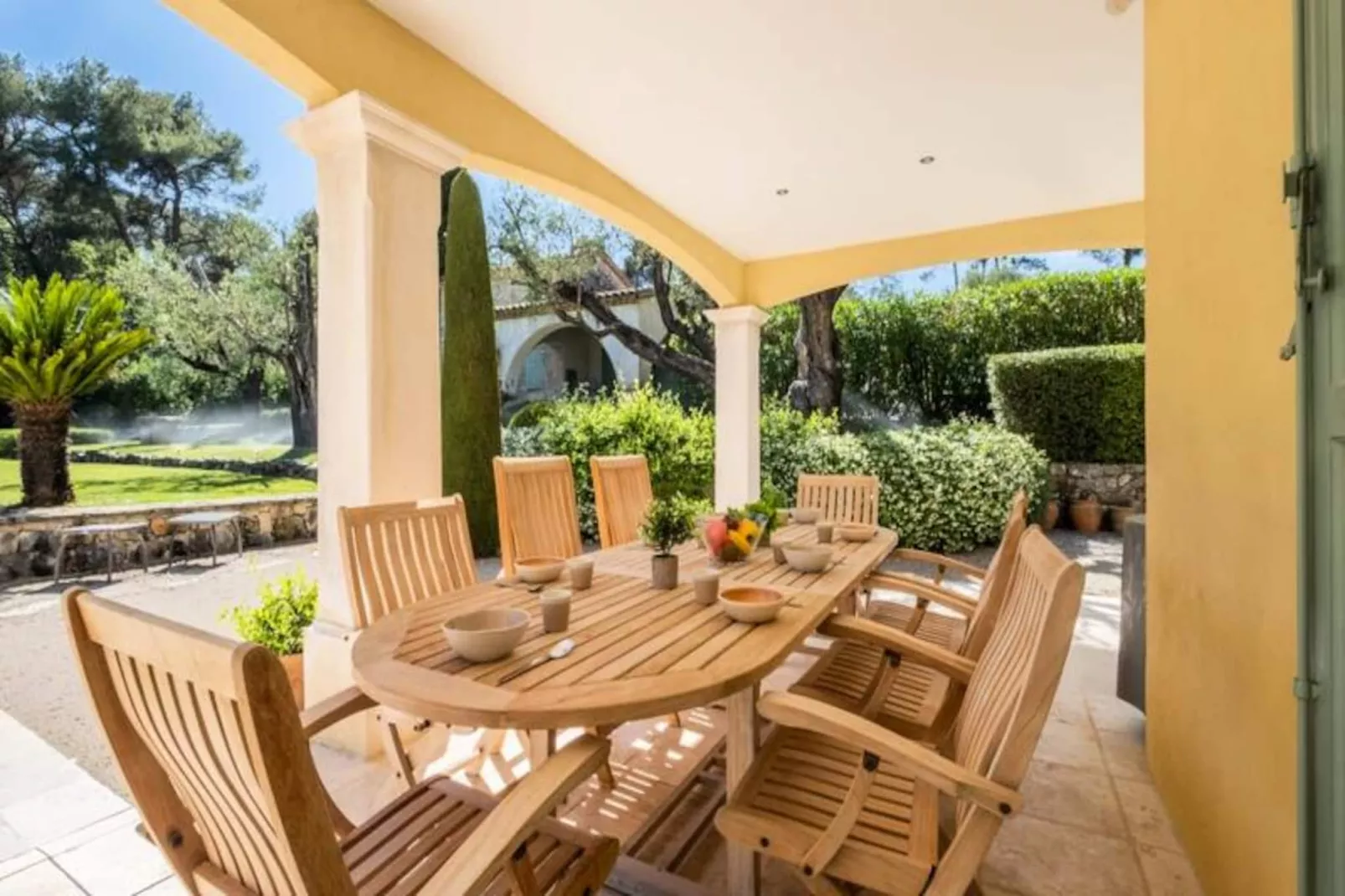 Résidence Bijou De 280m2 Et Piscine à Débordement Au Calme Absolu-Niet-getagd