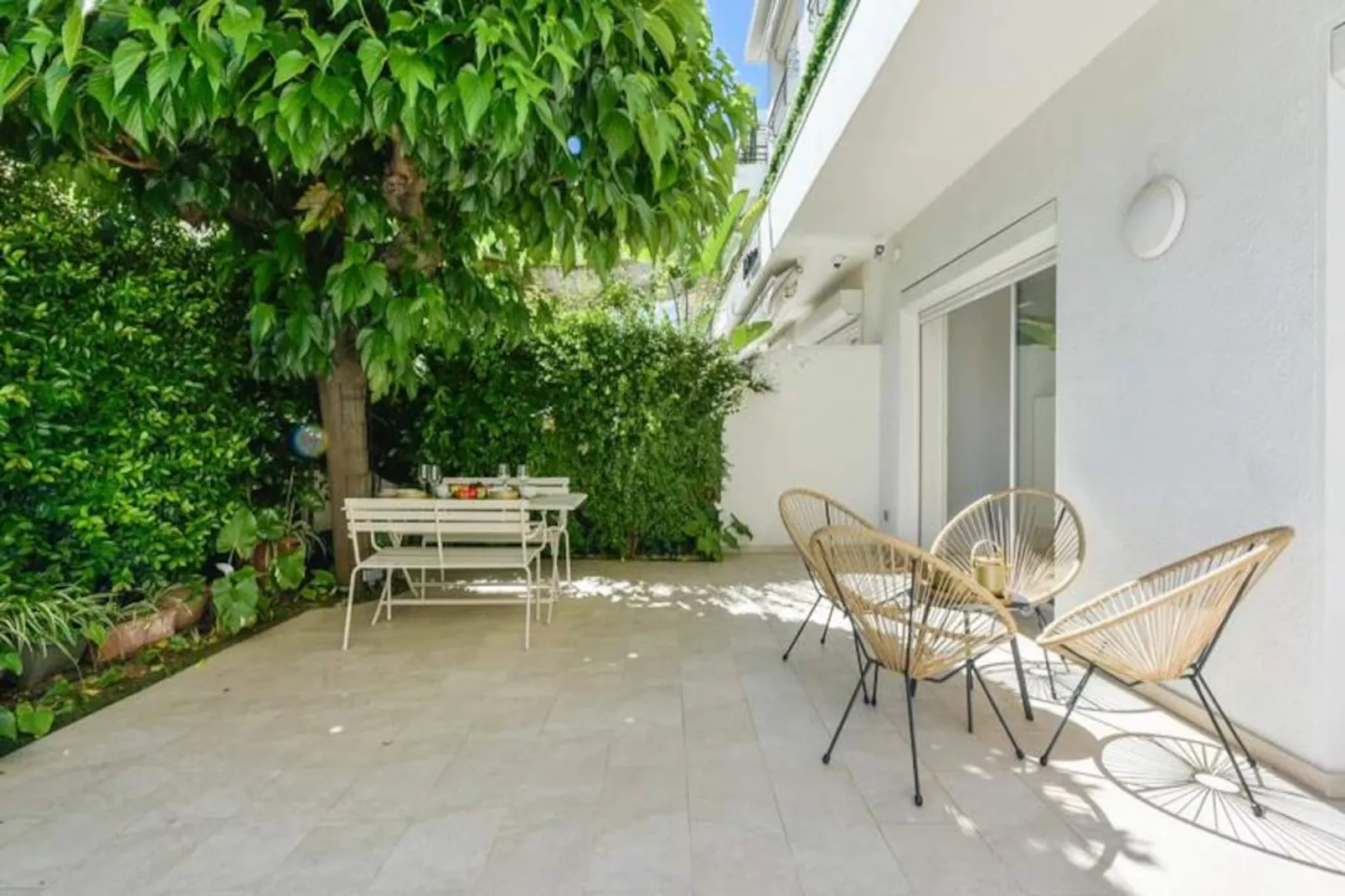 Résidence Rez-de-jardin, Plages à Pied Et Garage-Niet-getagd