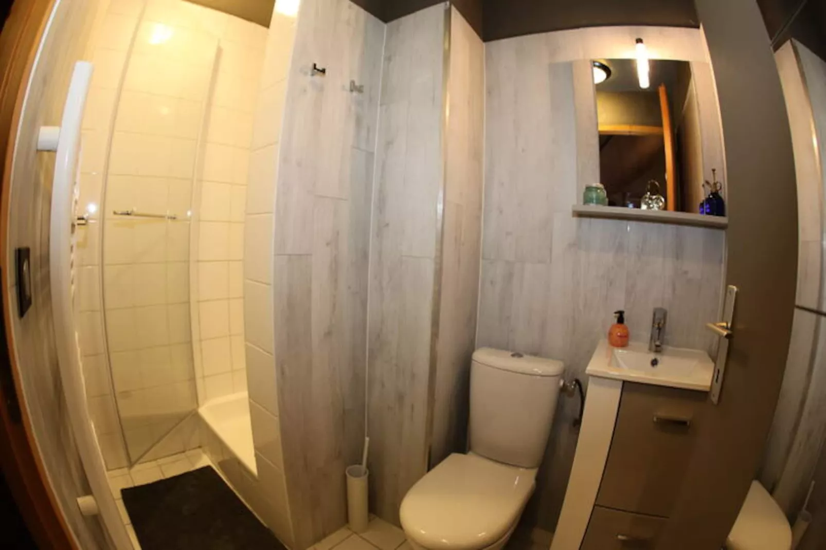 Chalet Epinette-Niet-getagd