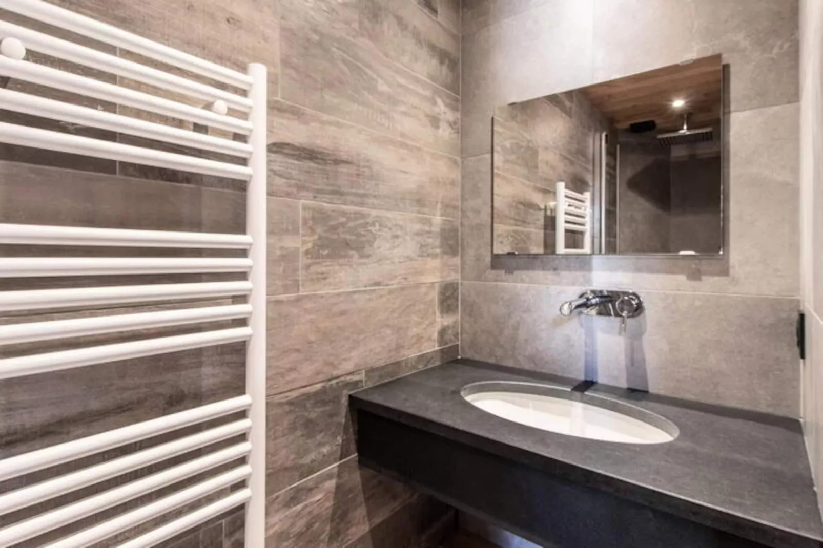 Résidence Sommard N°8-Niet-getagd