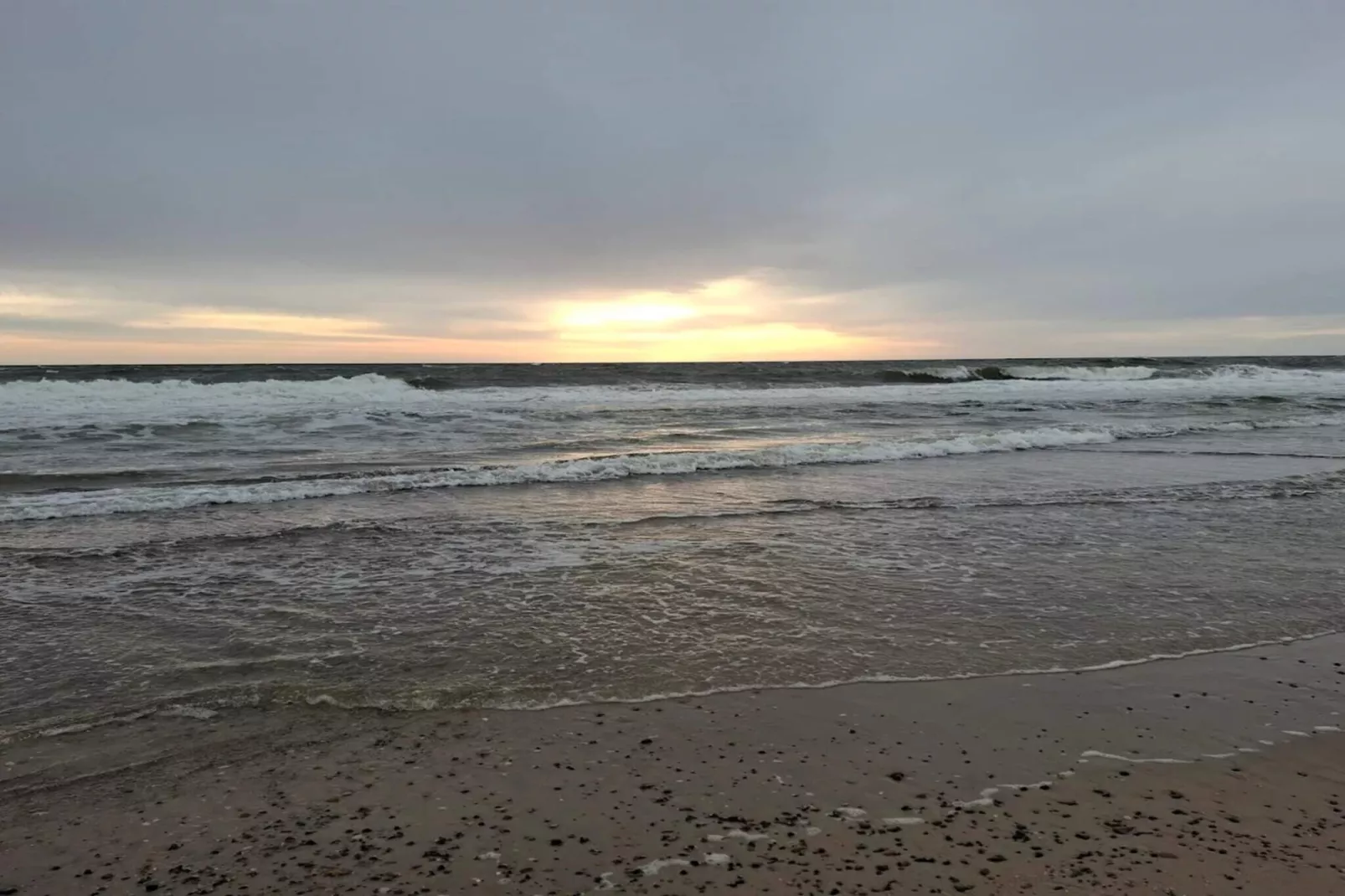 Luxe strandhuis in Henne -- By Traum Ferienwohnungen-Waterzicht