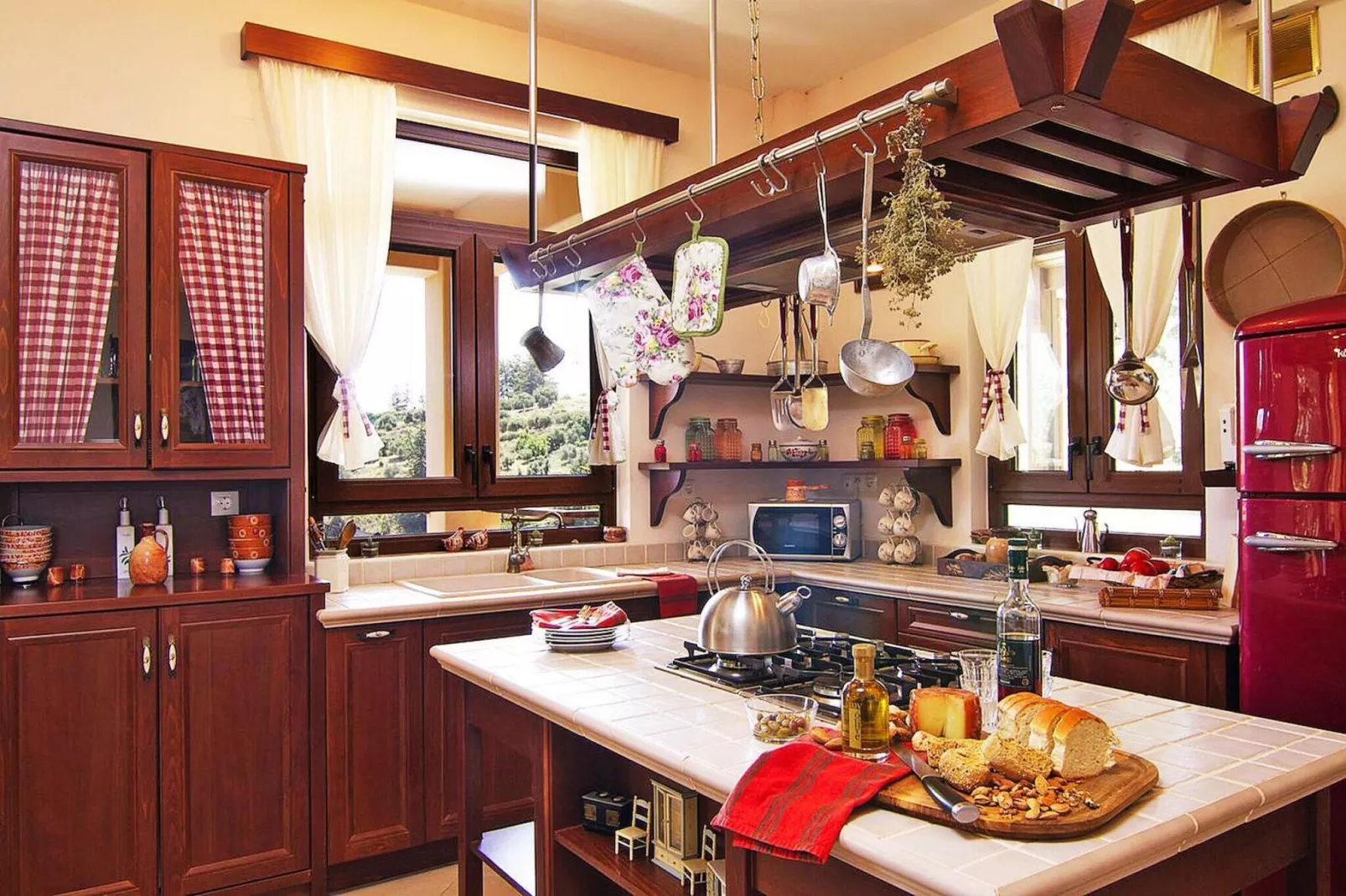 Holiday home, Kalamitsi Alexandrou-Villa Kalamitsi, ca. 108 qm, 6 pax-Woonkamer