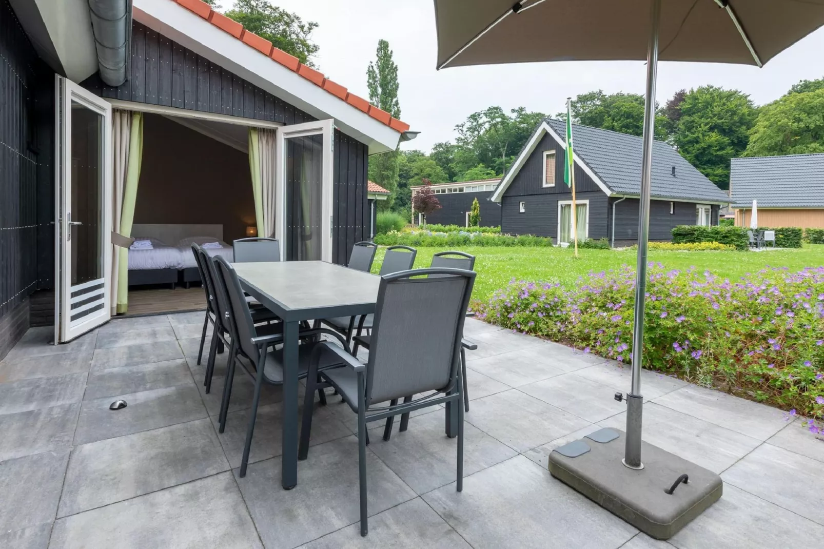 Villapark Ehzerburg 2-Terrasbalkon