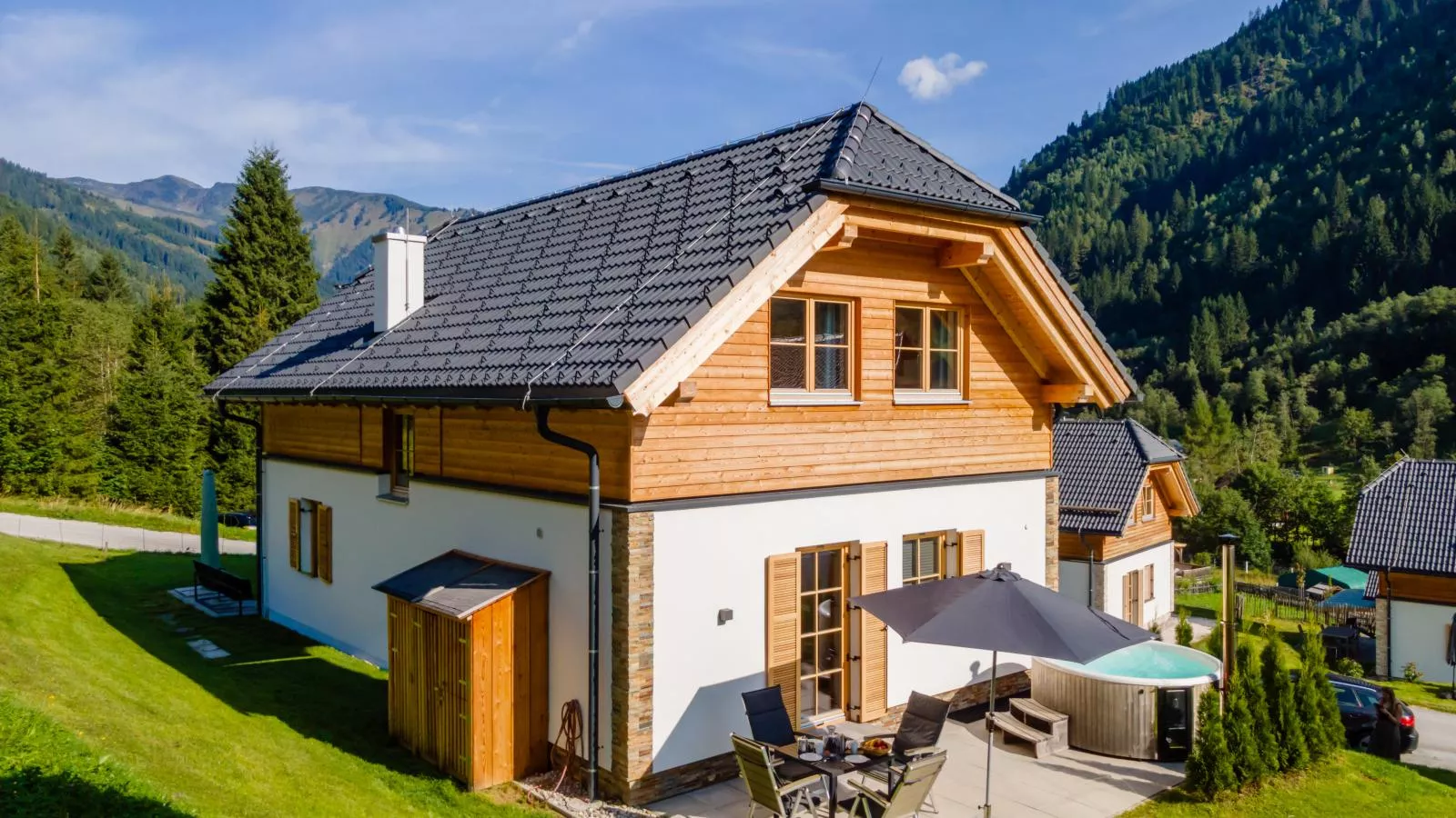 Riesner Alpenlodge-Buitenkant zomer