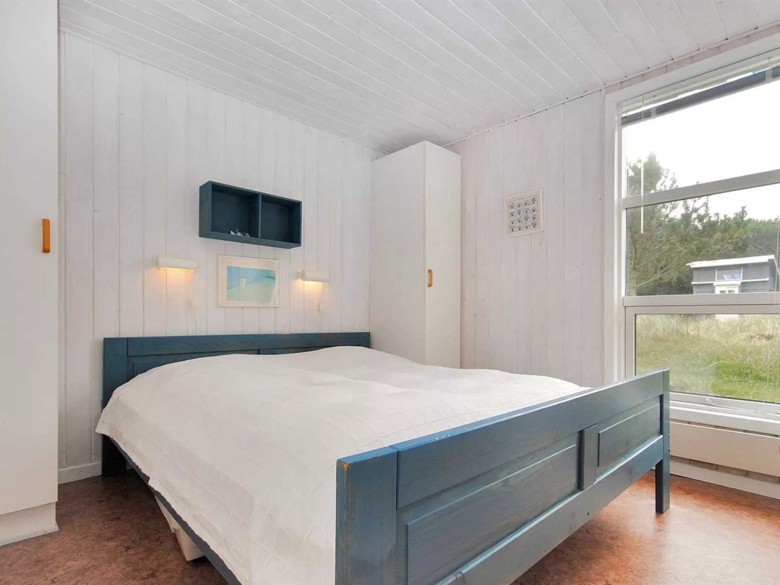 "Dode" - 225m from the sea-Binnen