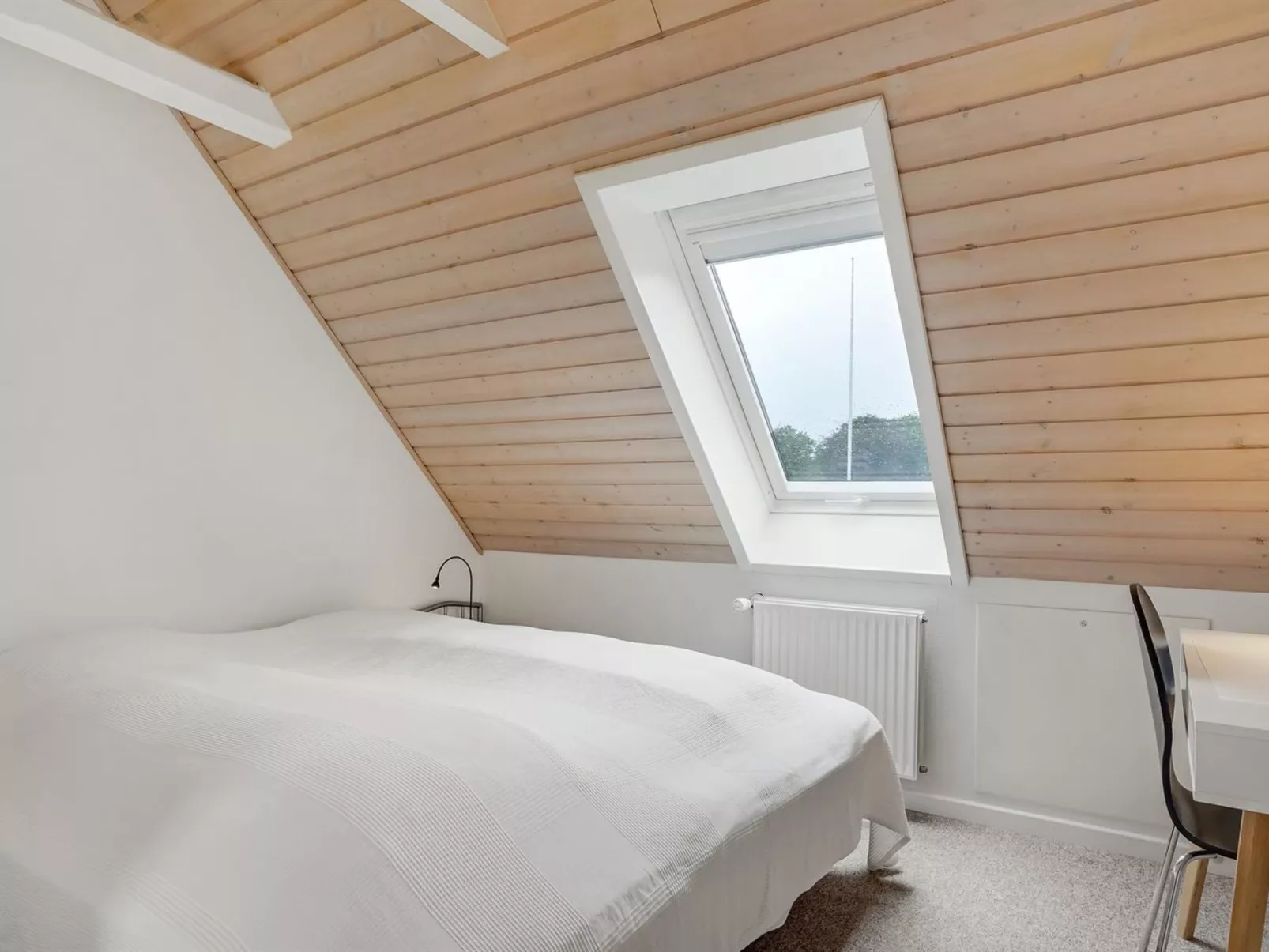 "Edine" - 4.5km from the sea-Binnen