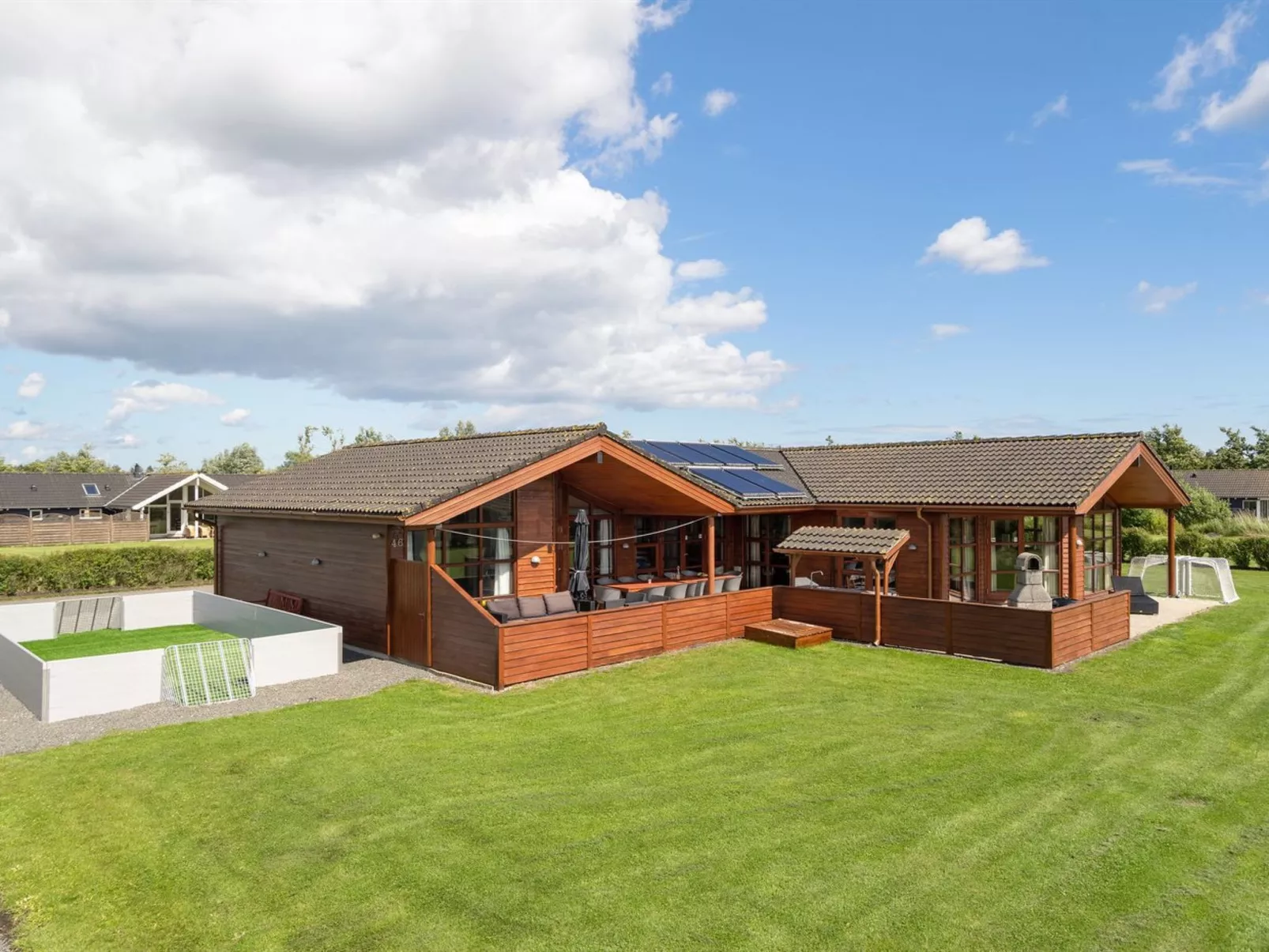 "Niela" - 800m from the sea-Buiten