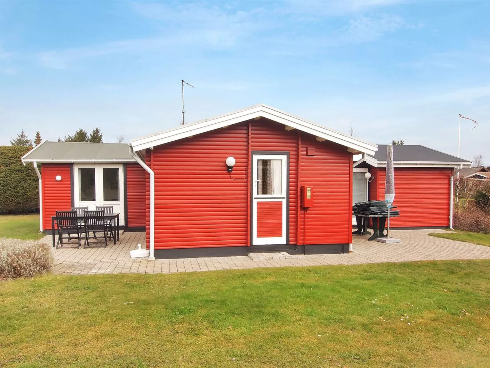 "Aarno" - 700m from the sea-Buiten