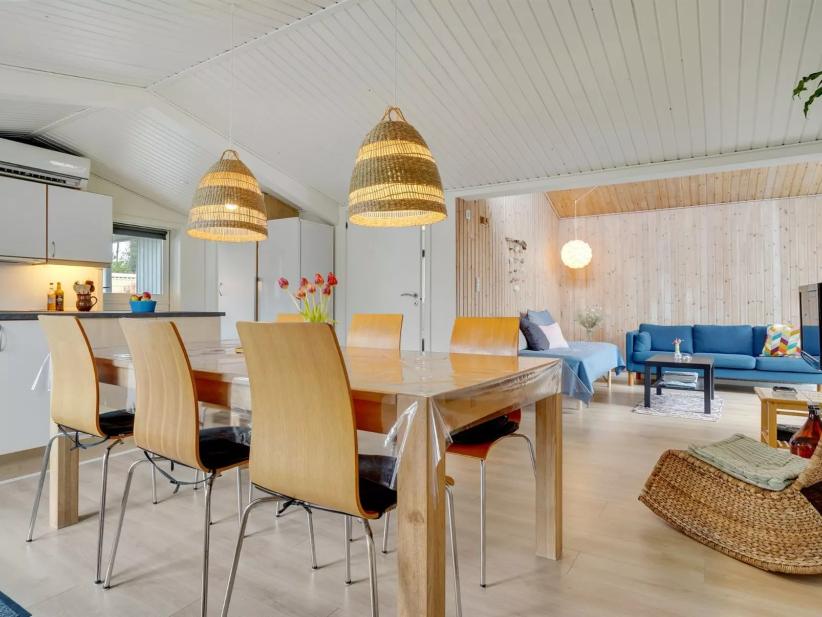 "Ljupka" - 1km from the sea-Binnen