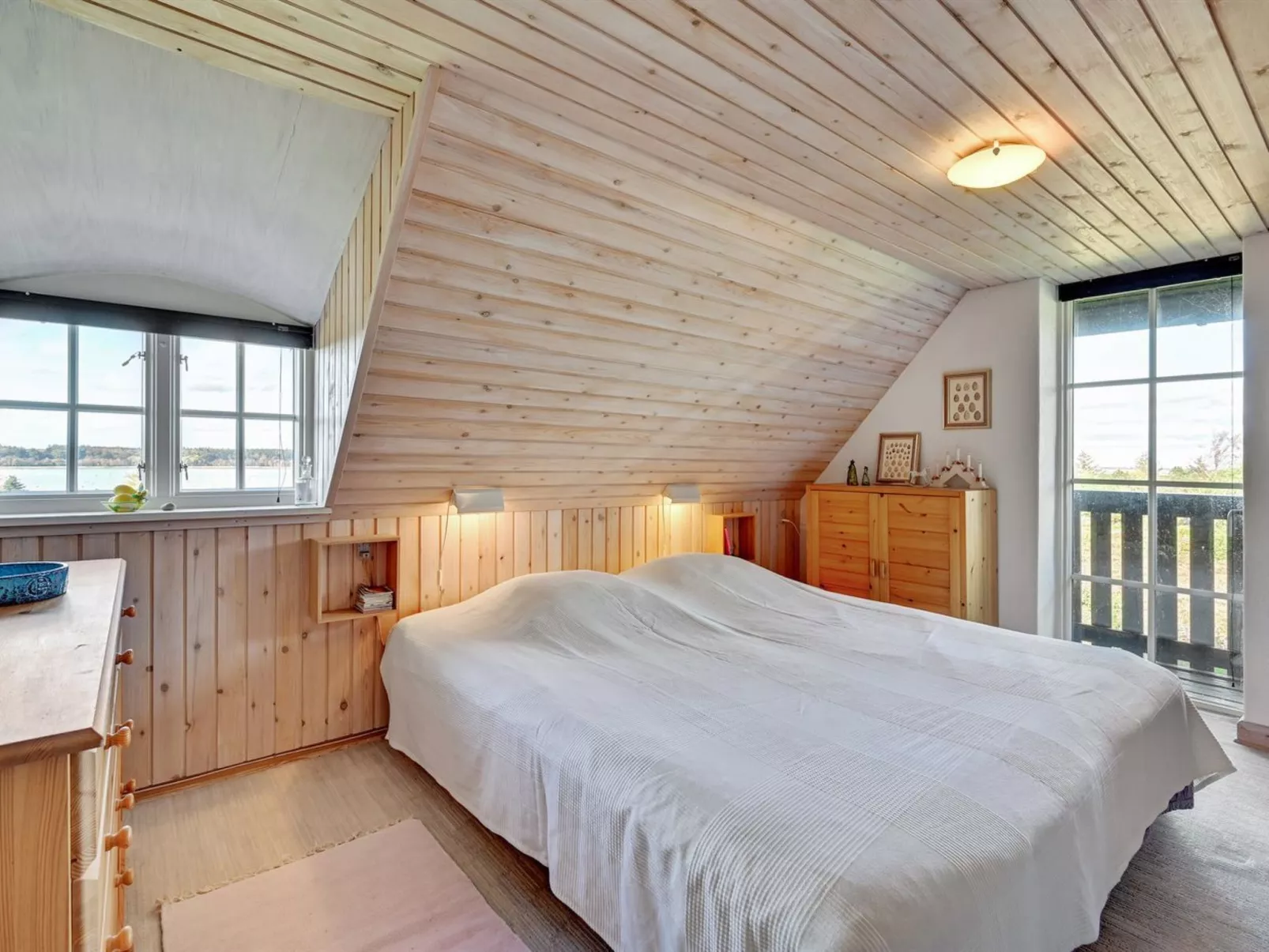 "Tordis" - 300m to the fjord-Binnen