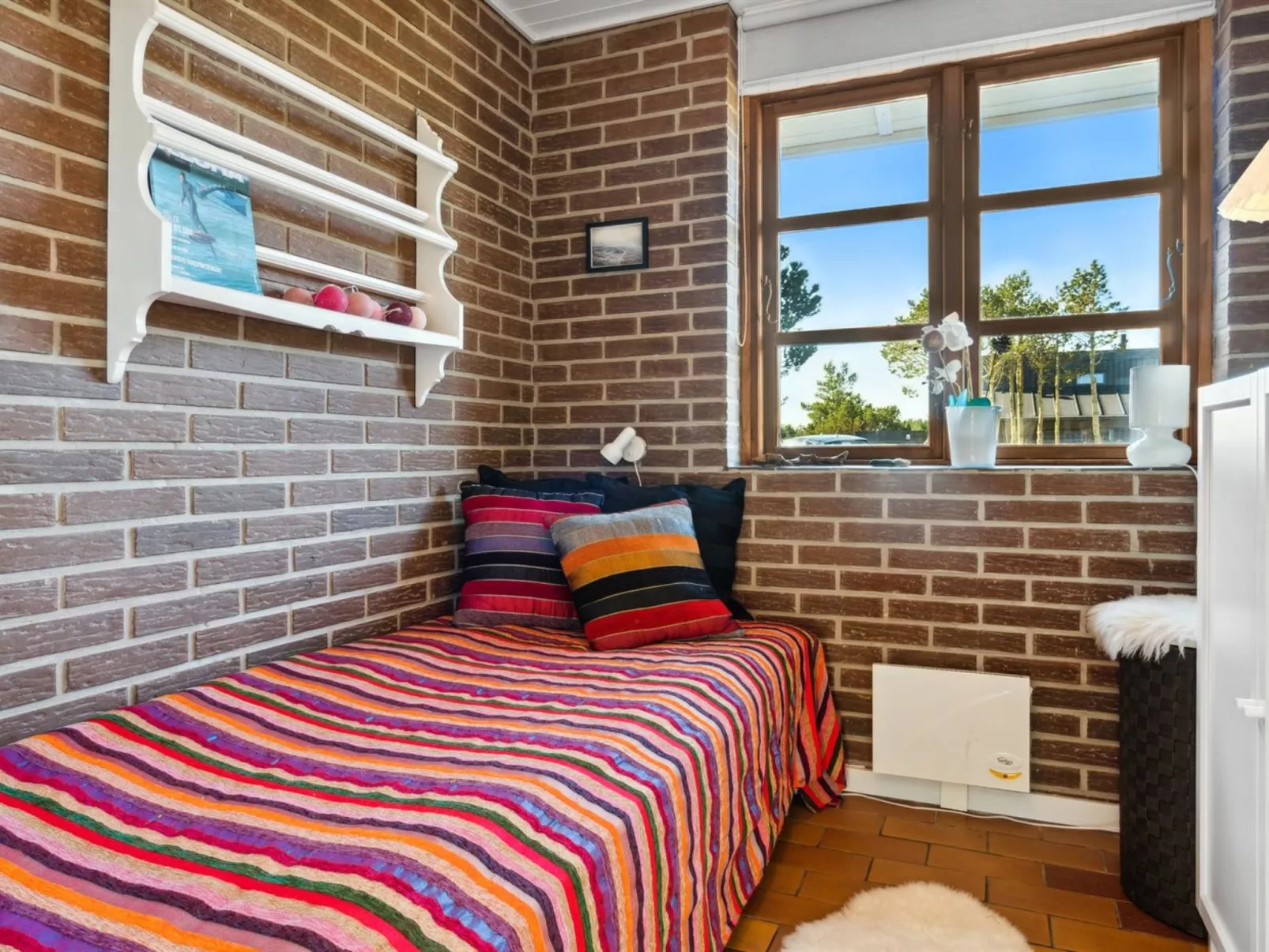 "Aurelie" - 800m from the sea-Binnen