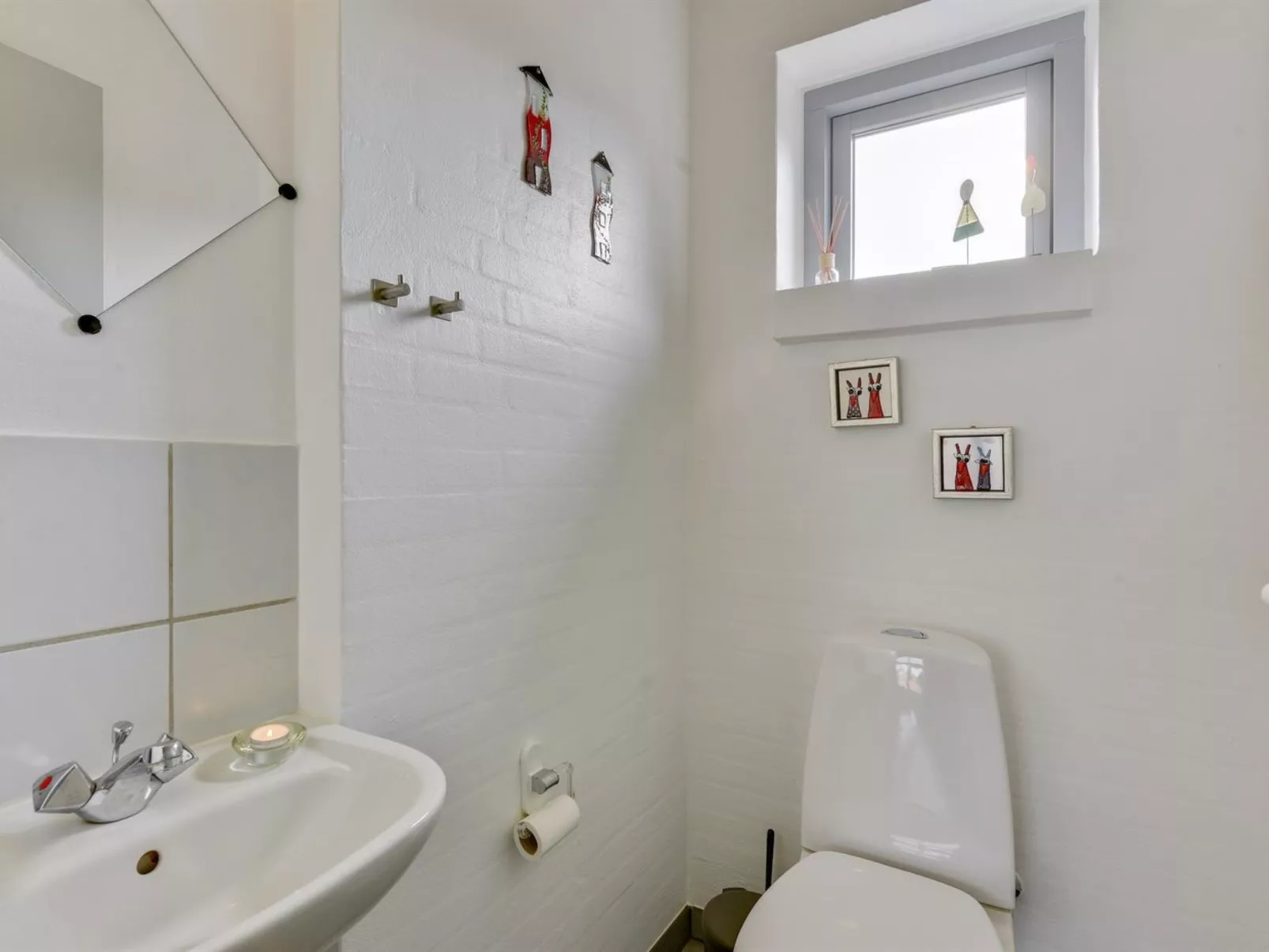 "Gizella" - 850m to the fjord-Binnen